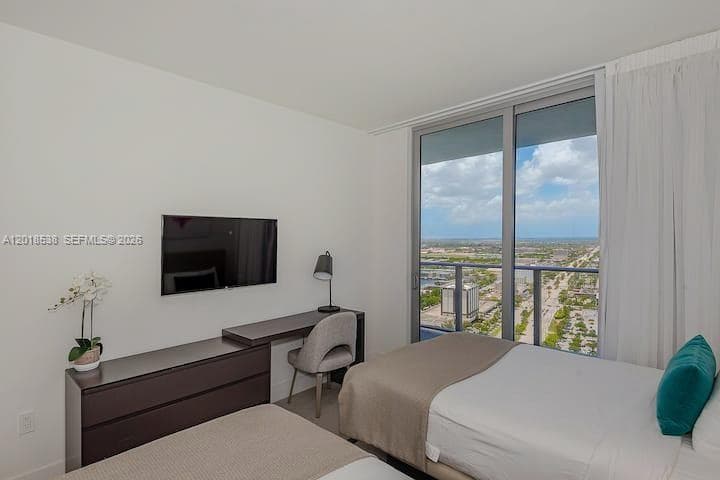 4010 S Ocean Dr R2708 photo 13