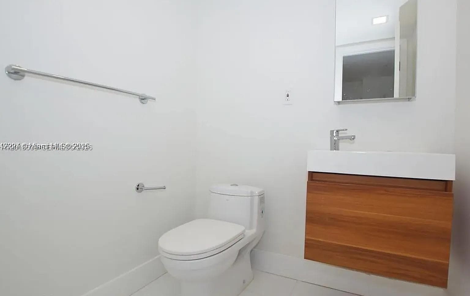 19390 Collins Ave 1519 photo 14