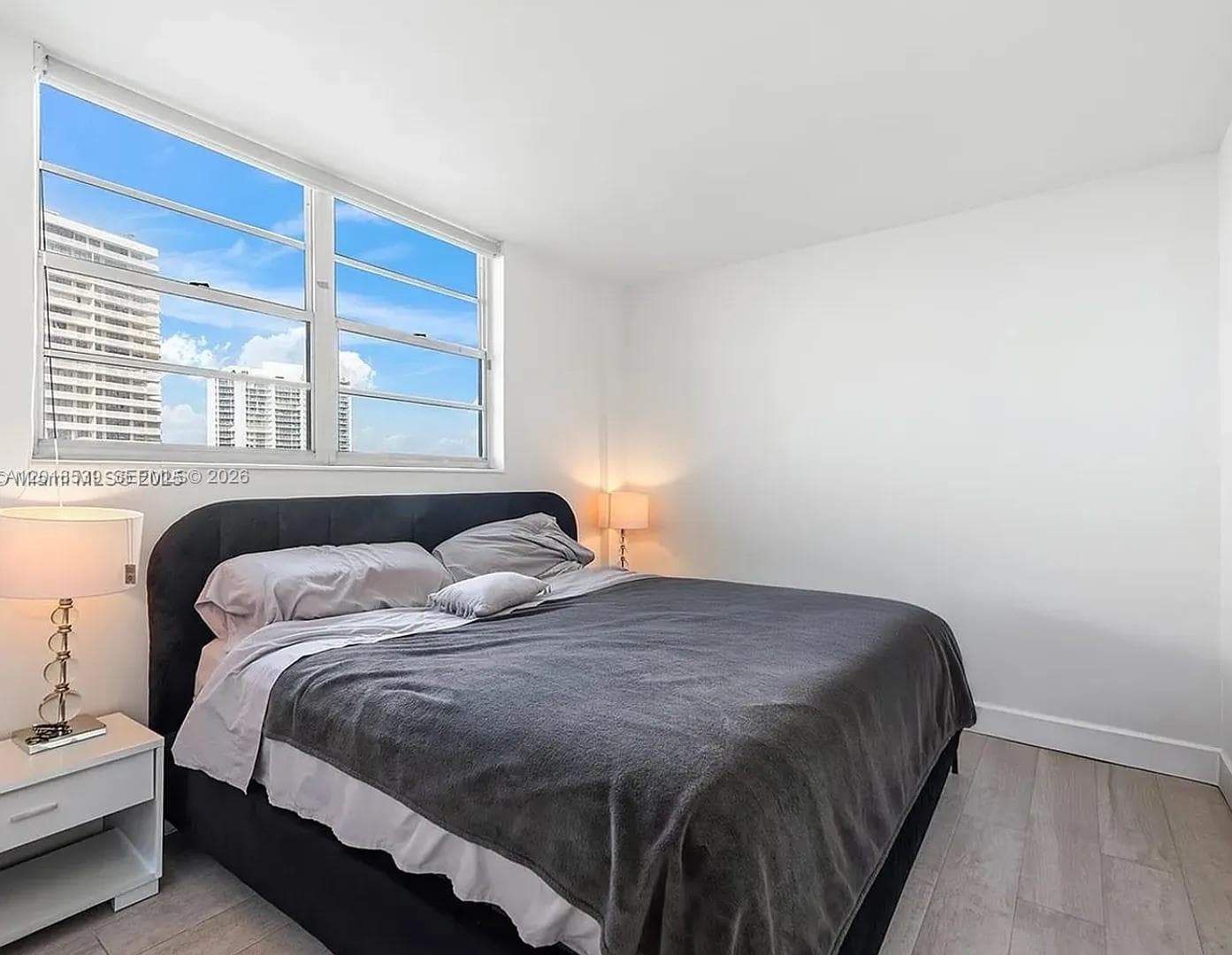 19390 Collins Ave 1519 photo 15