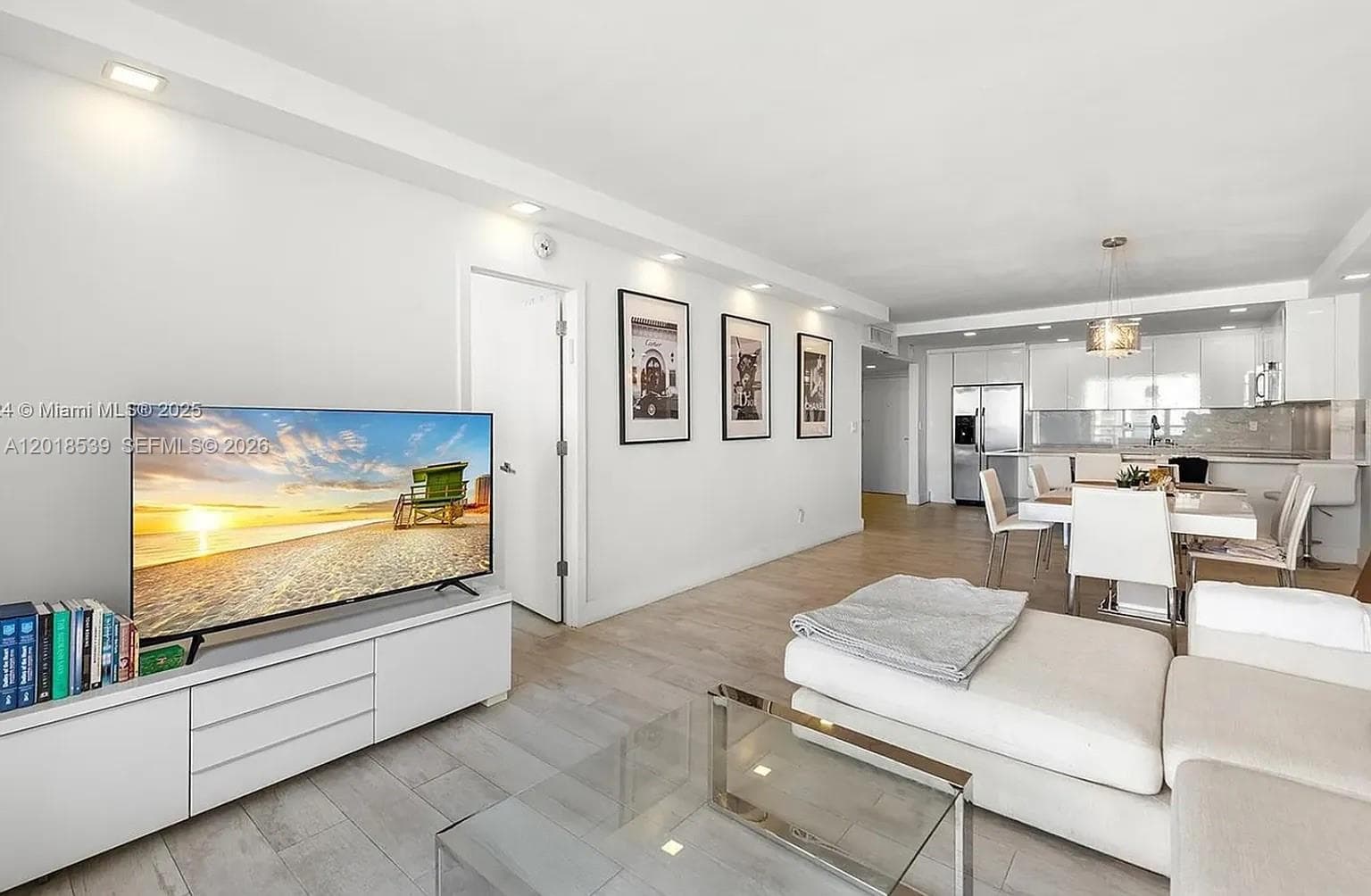 19390 Collins Ave 1519 photo 8