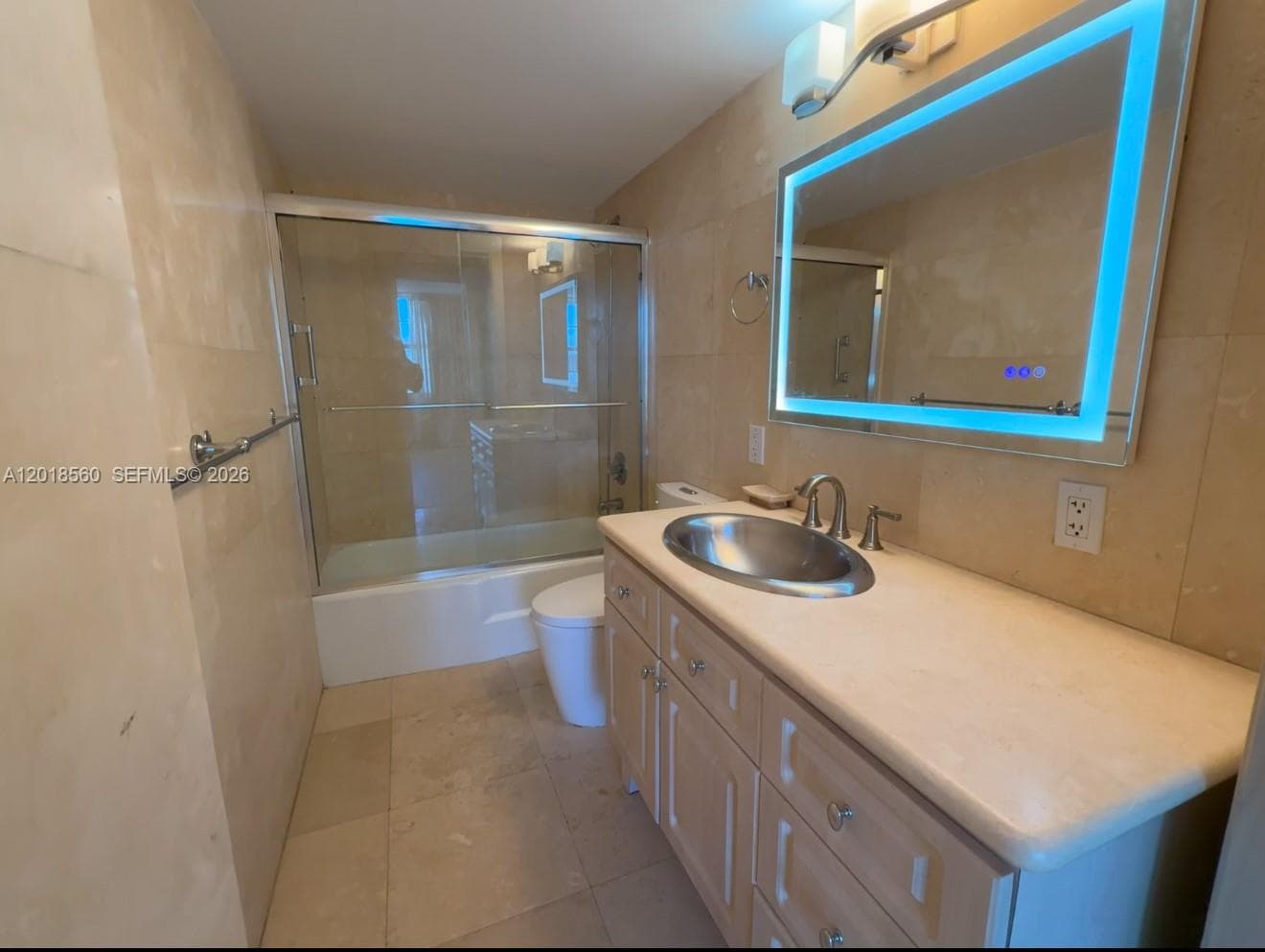 5151 Collins Ave 1626 photo 4