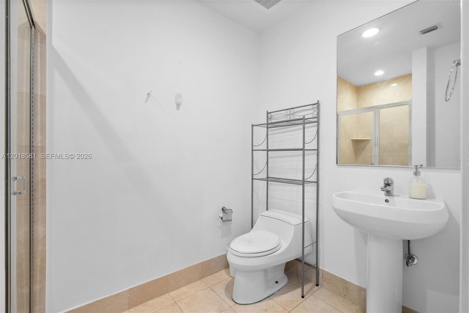 18101 Collins Ave 606 photo 12