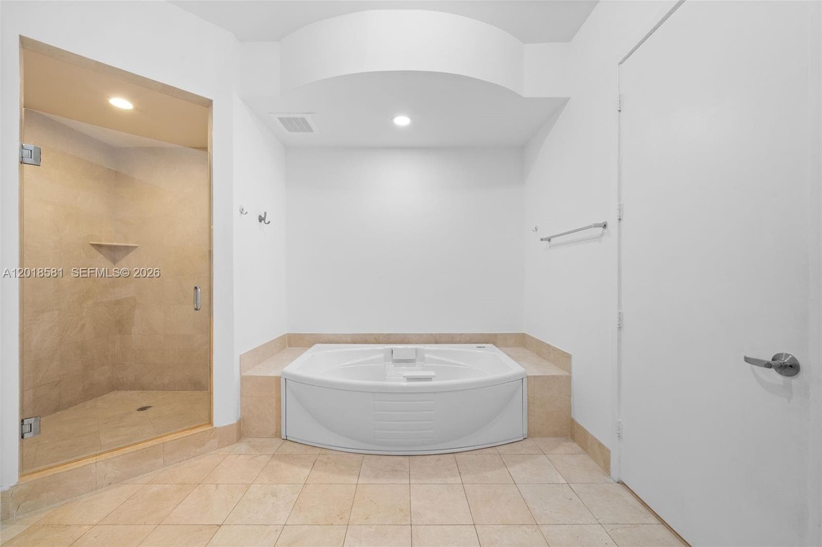 18101 Collins Ave 606 photo 20