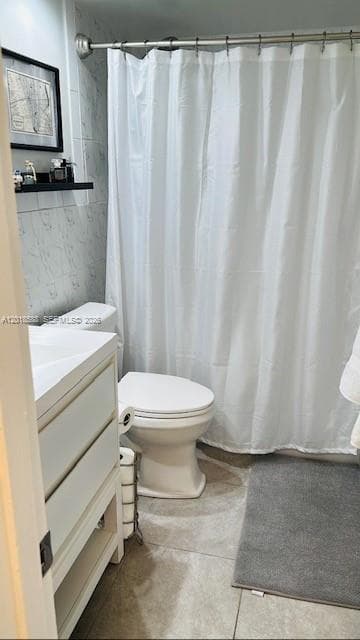 440 Paradise Isle Blvd 402 photo 11