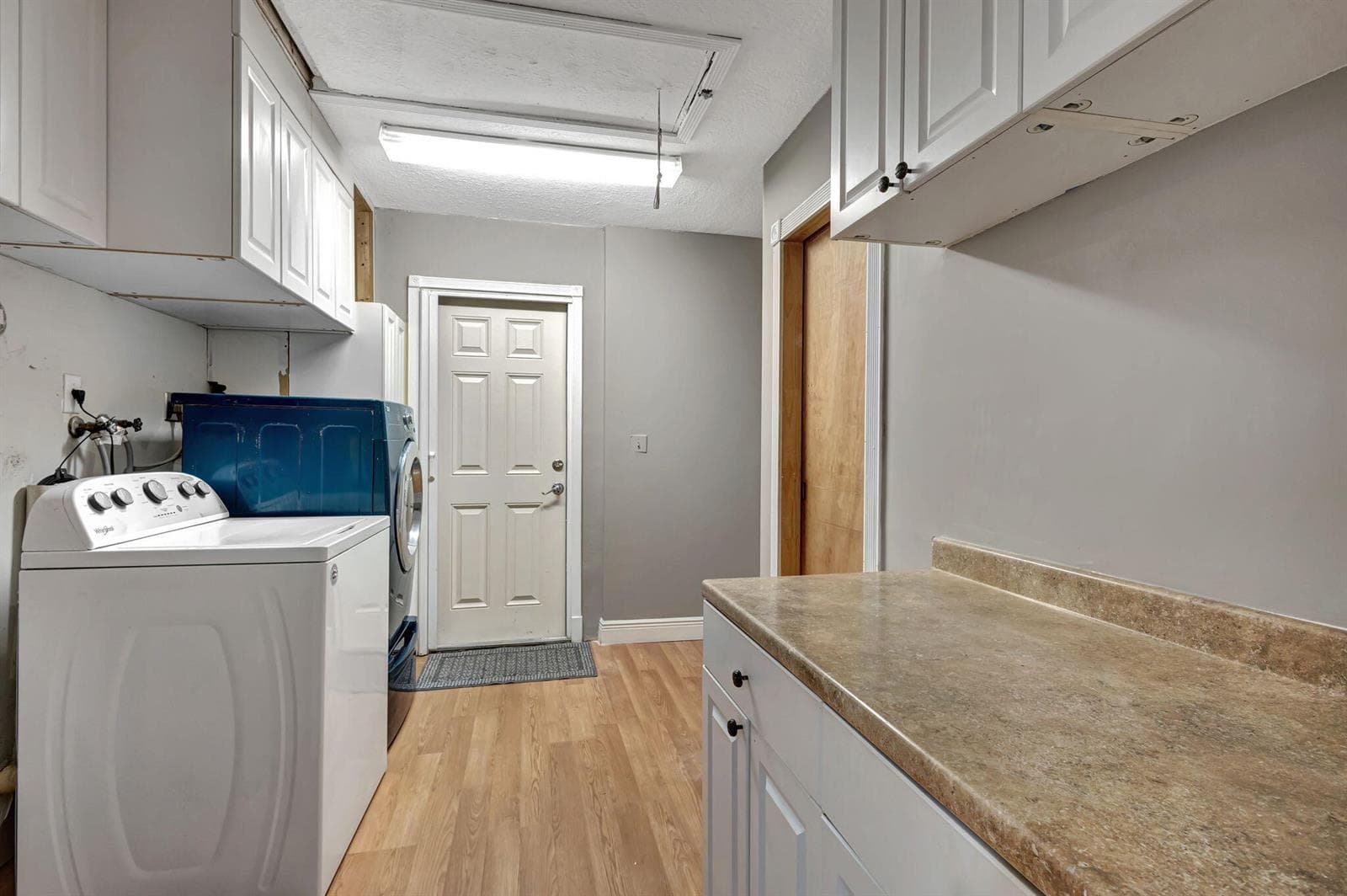 1402 Cormorant Road photo 22