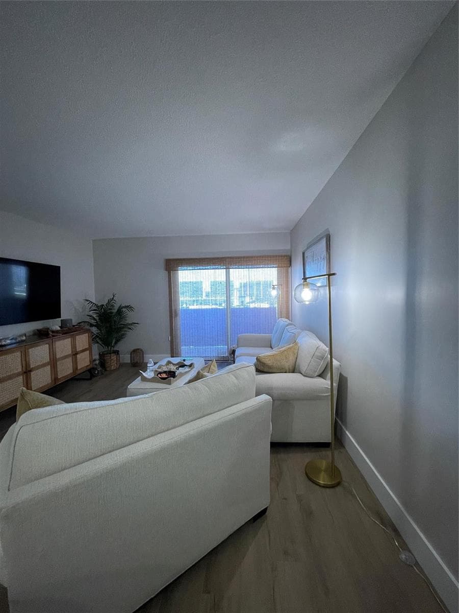 400 Kings Point Drive 1027 photo 17