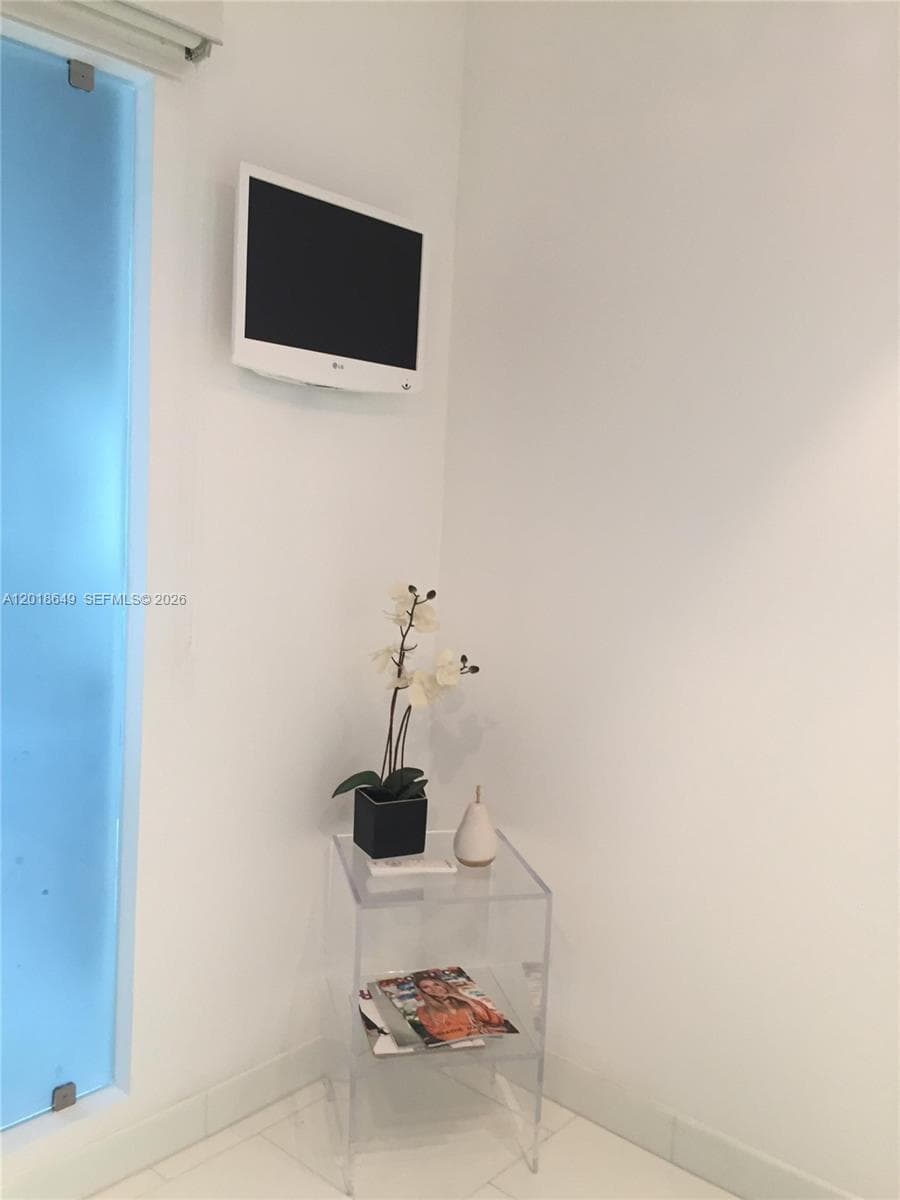 900 Biscayne Blvd 3207 photo 24