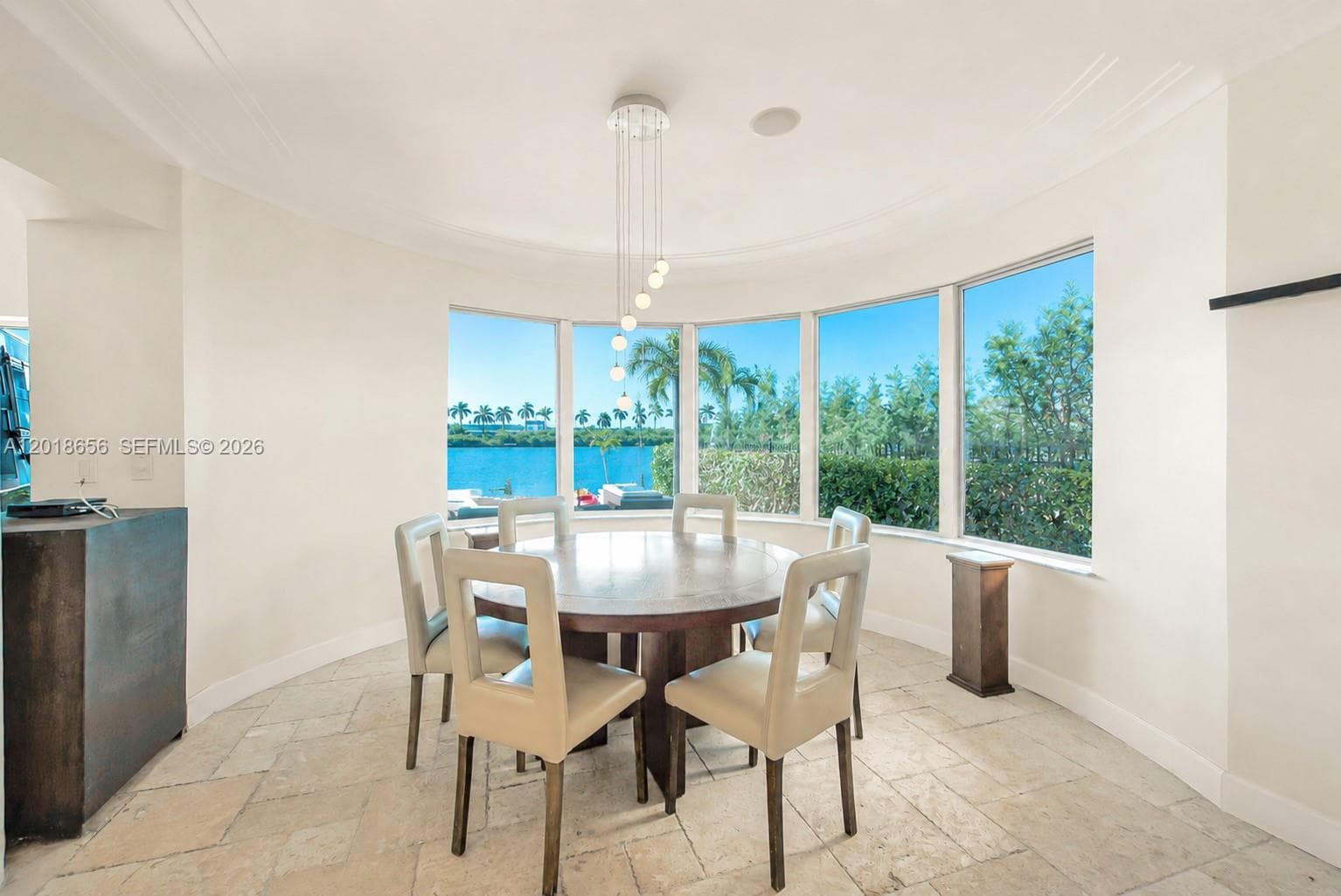 224 Coconut Ln photo 6