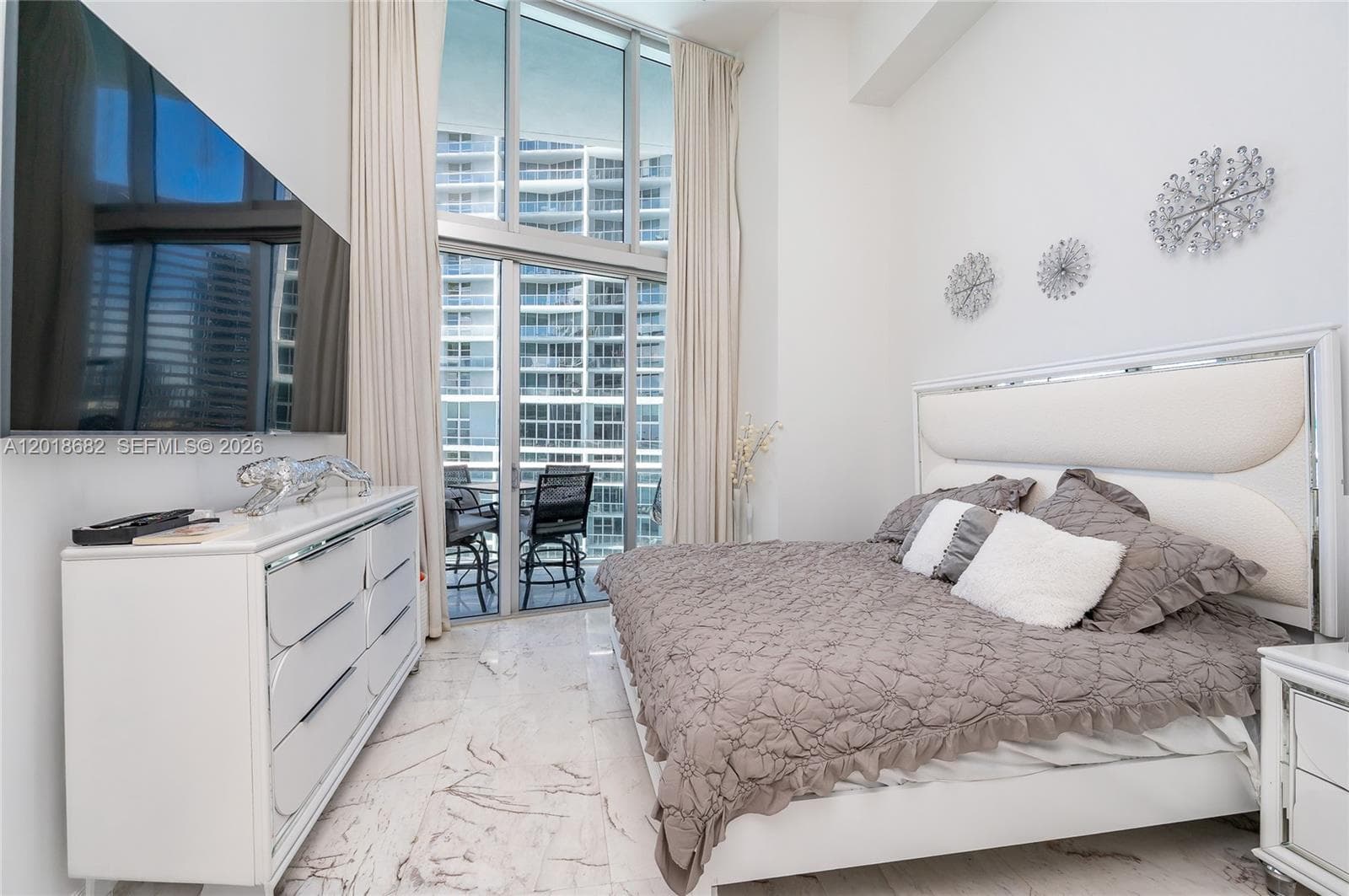 475 Brickell Ave 2209 photo 7