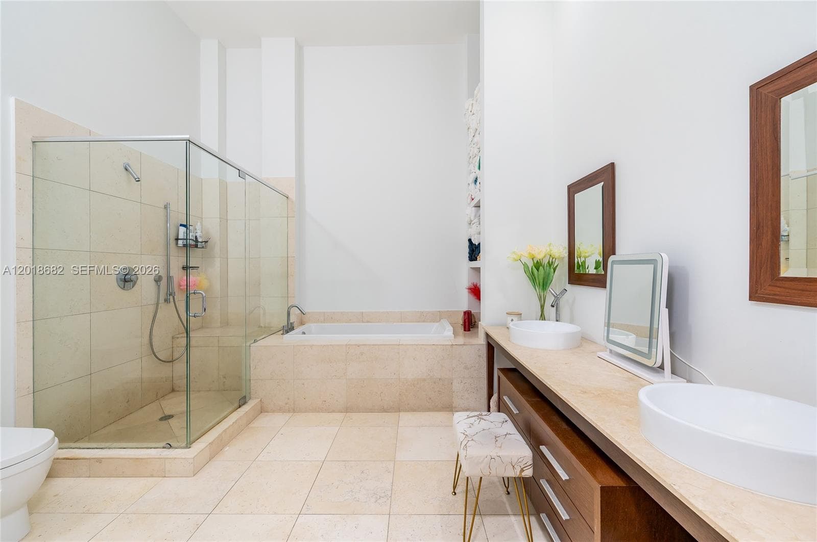 475 Brickell Ave 2209 photo 8