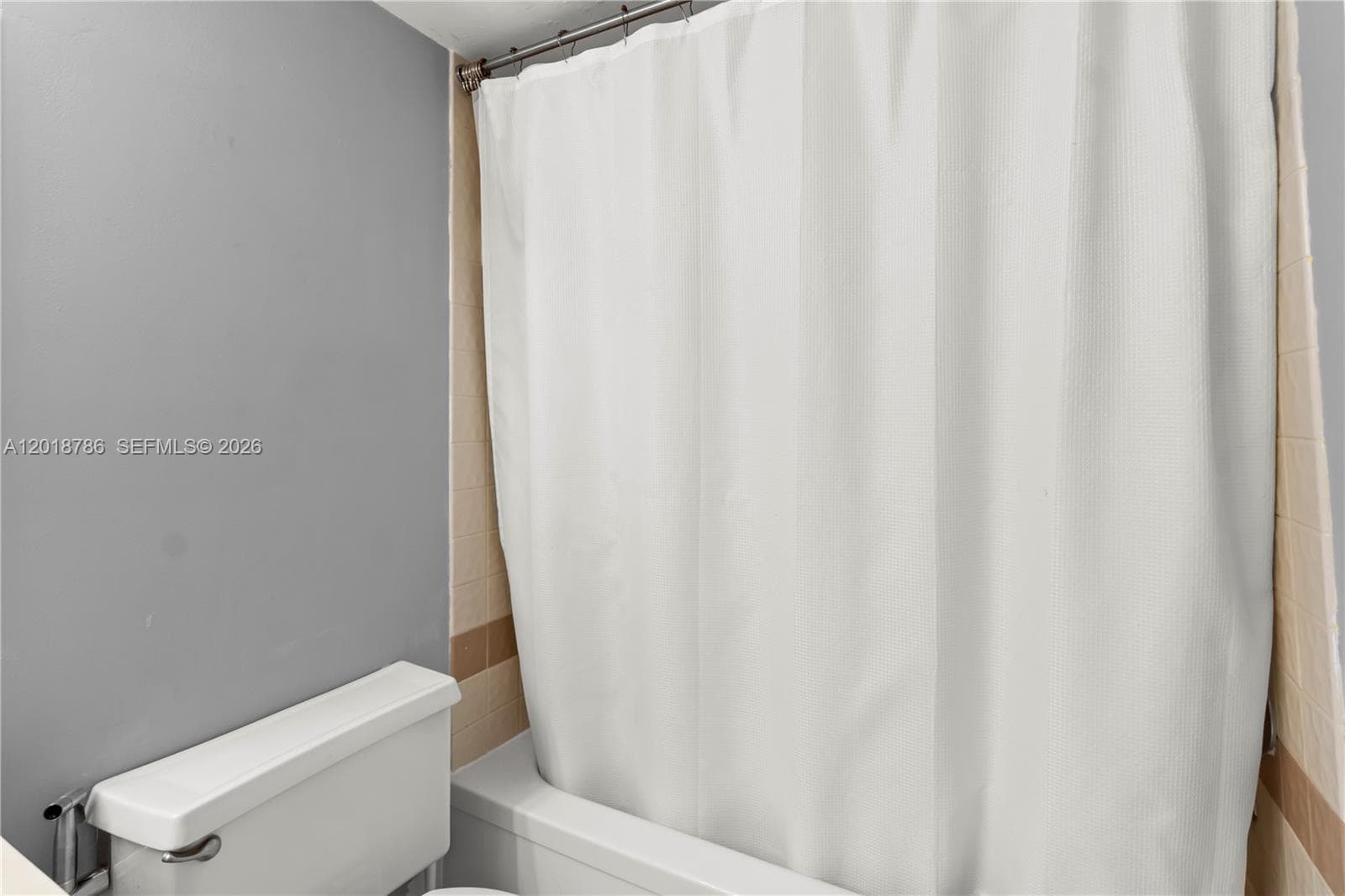 18151 31st Ct 305 photo 23