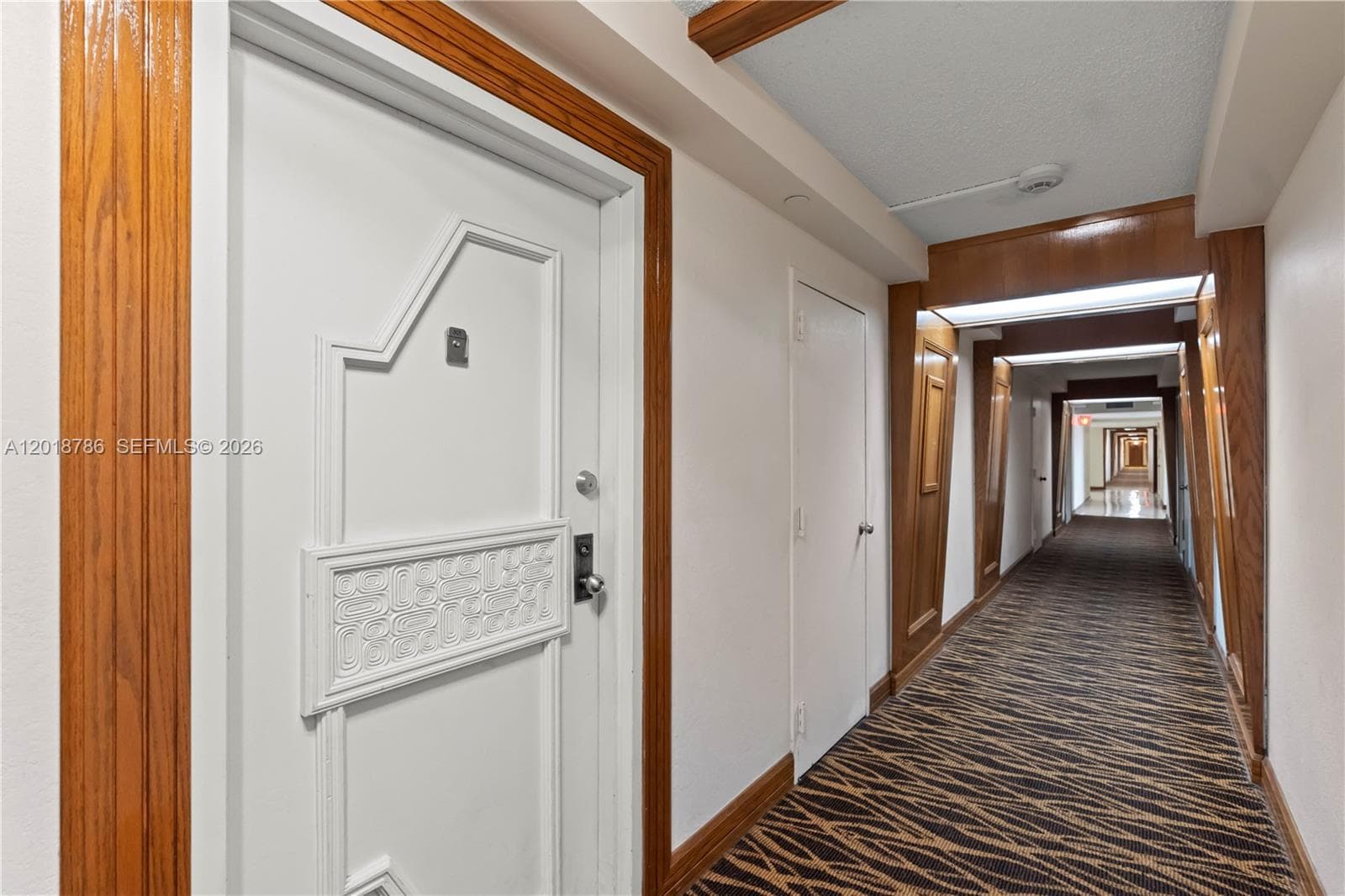 18151 31st Ct 305 photo 7