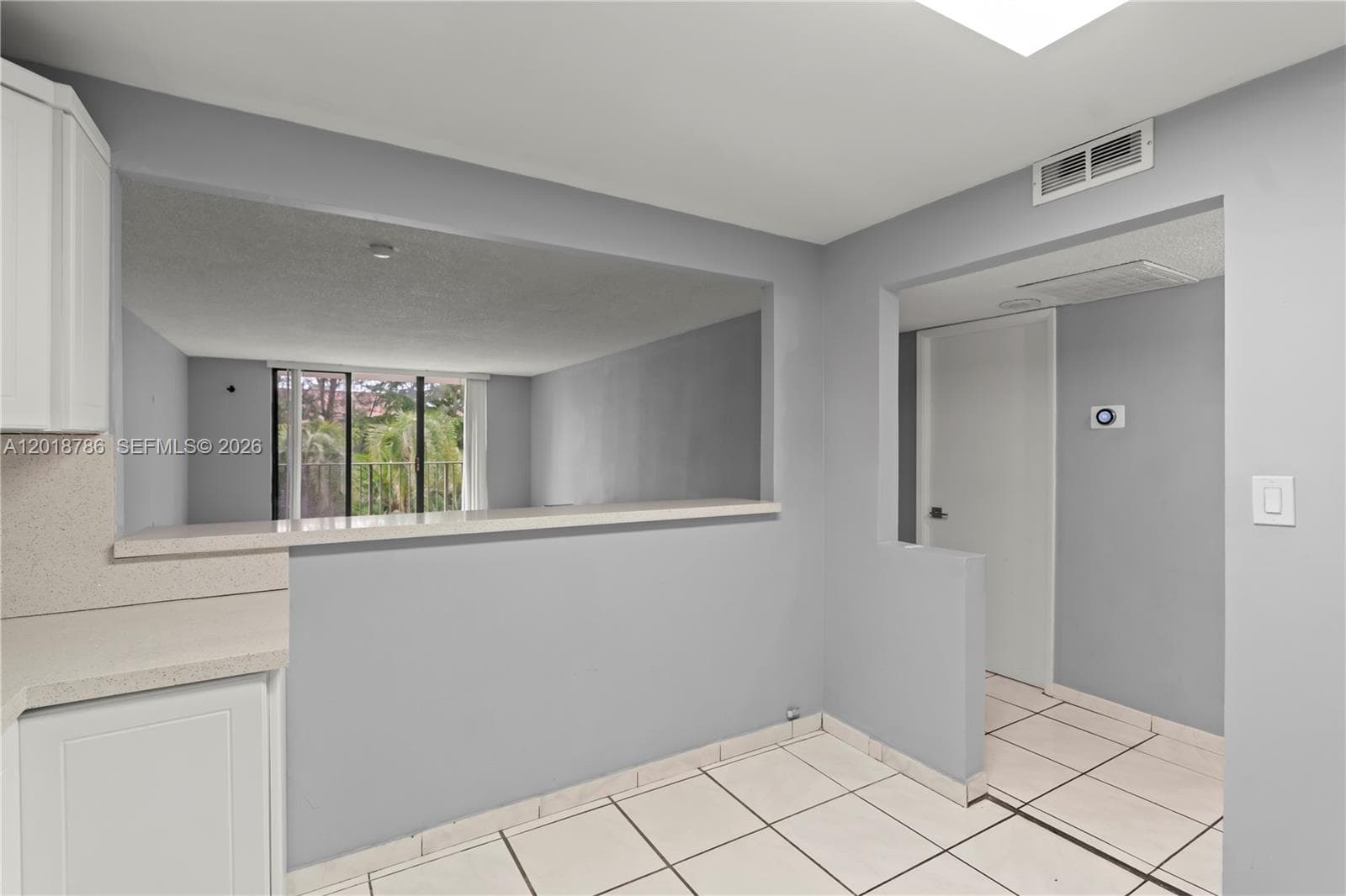 18151 31st Ct 305 photo 10