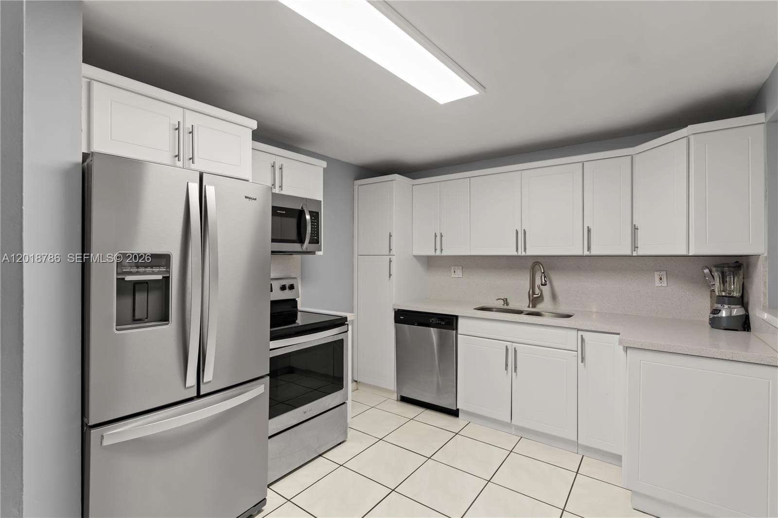 18151 31st Ct 305 photo 11