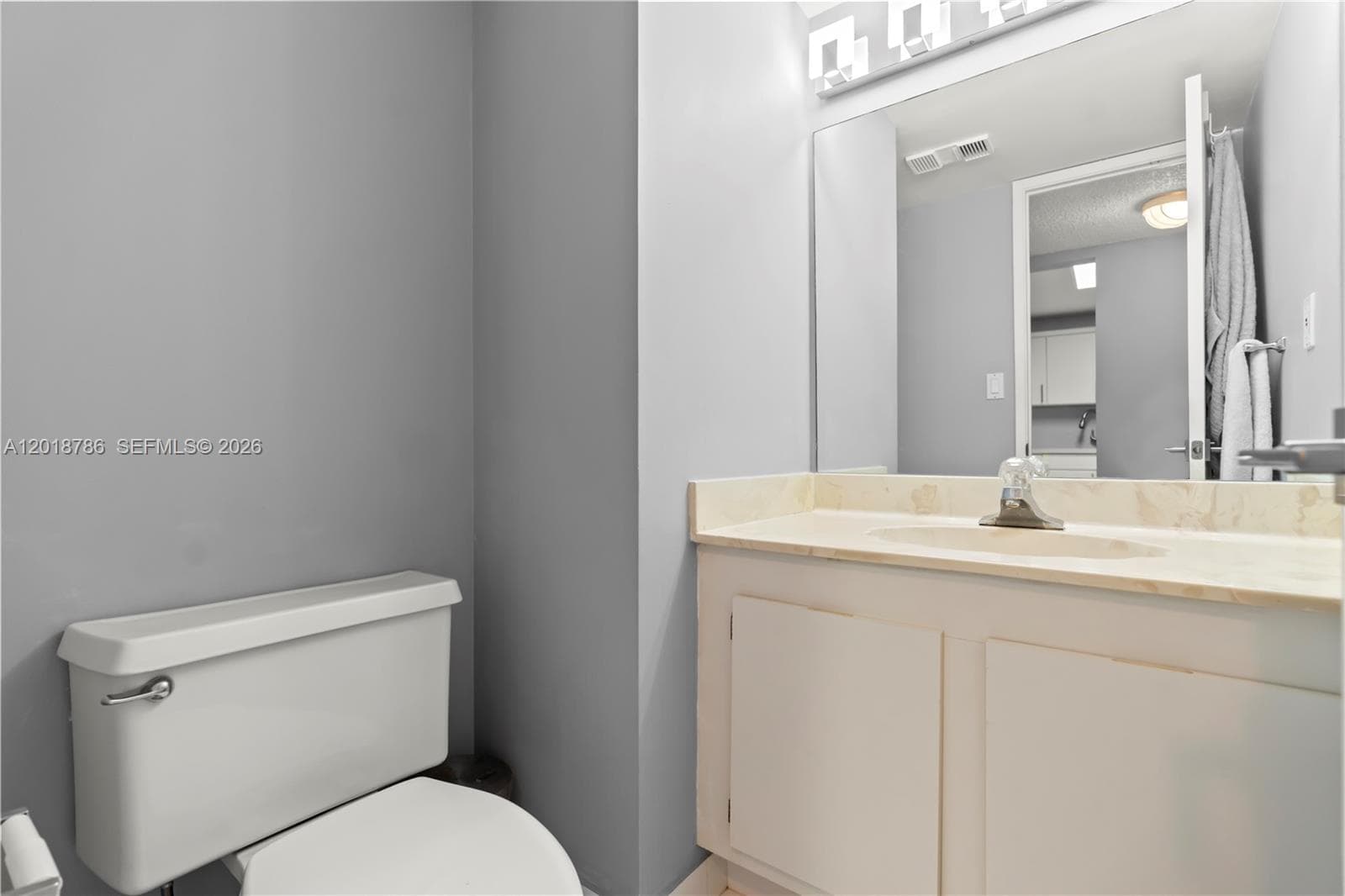 18151 31st Ct 305 photo 25