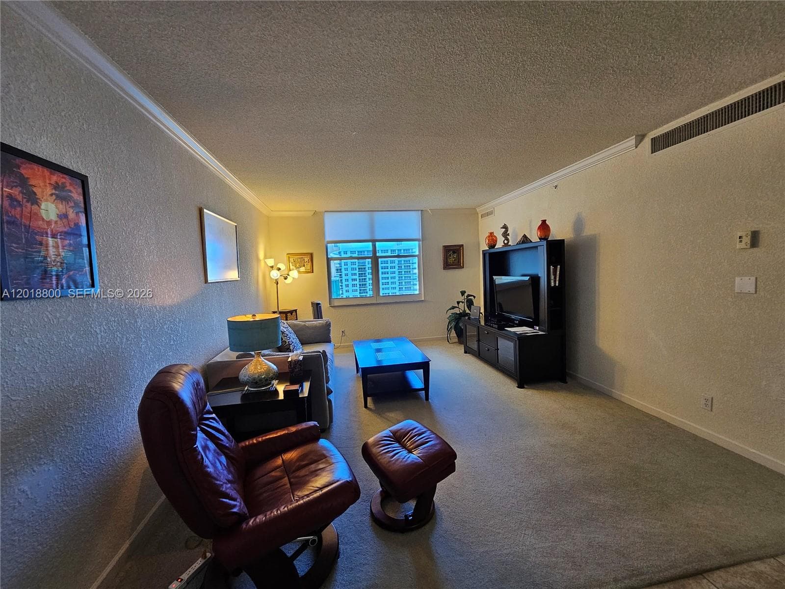 2501 OCEAN DR 1533 photo 8