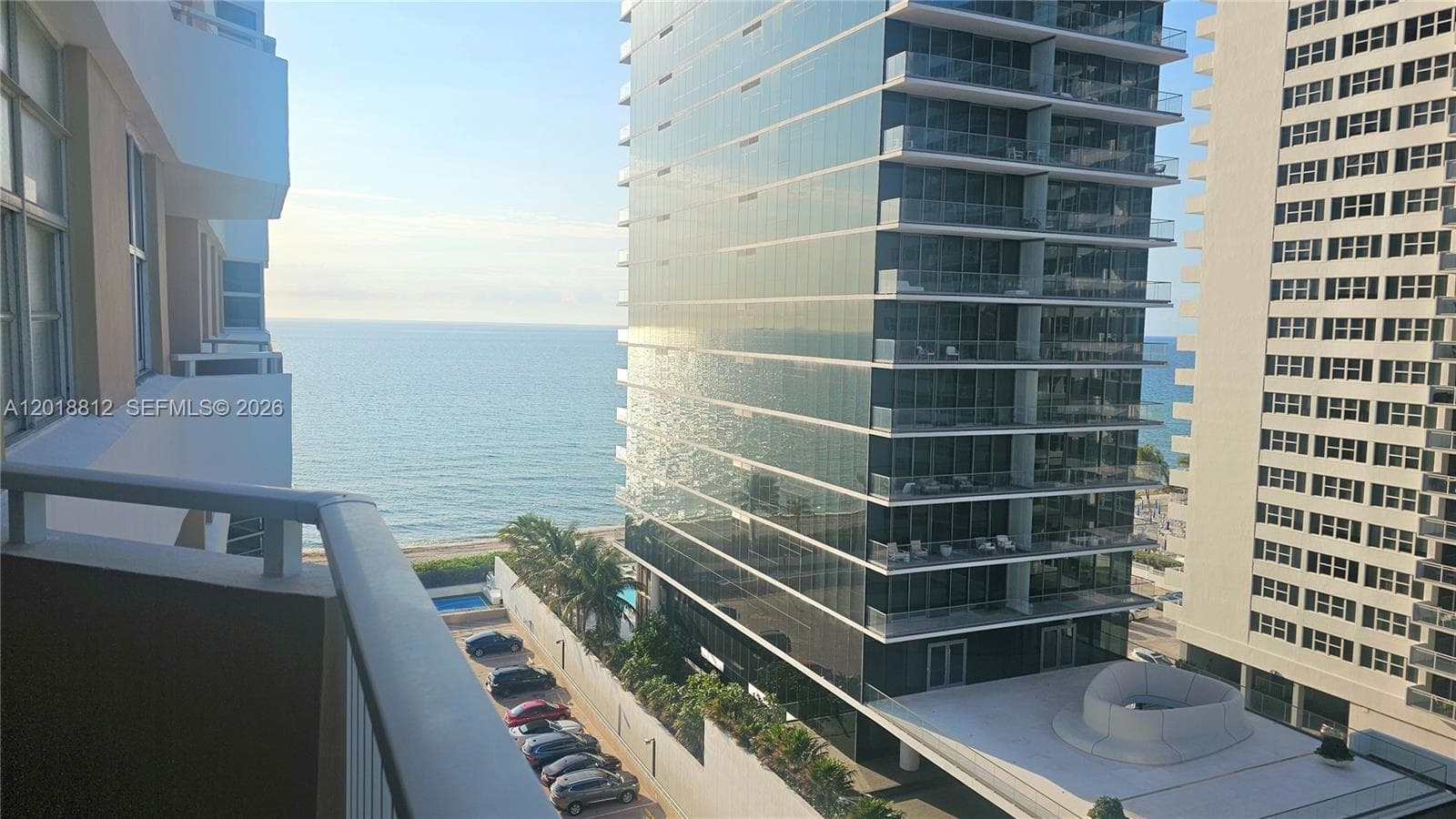 1980 Ocean Dr 10A photo 1
