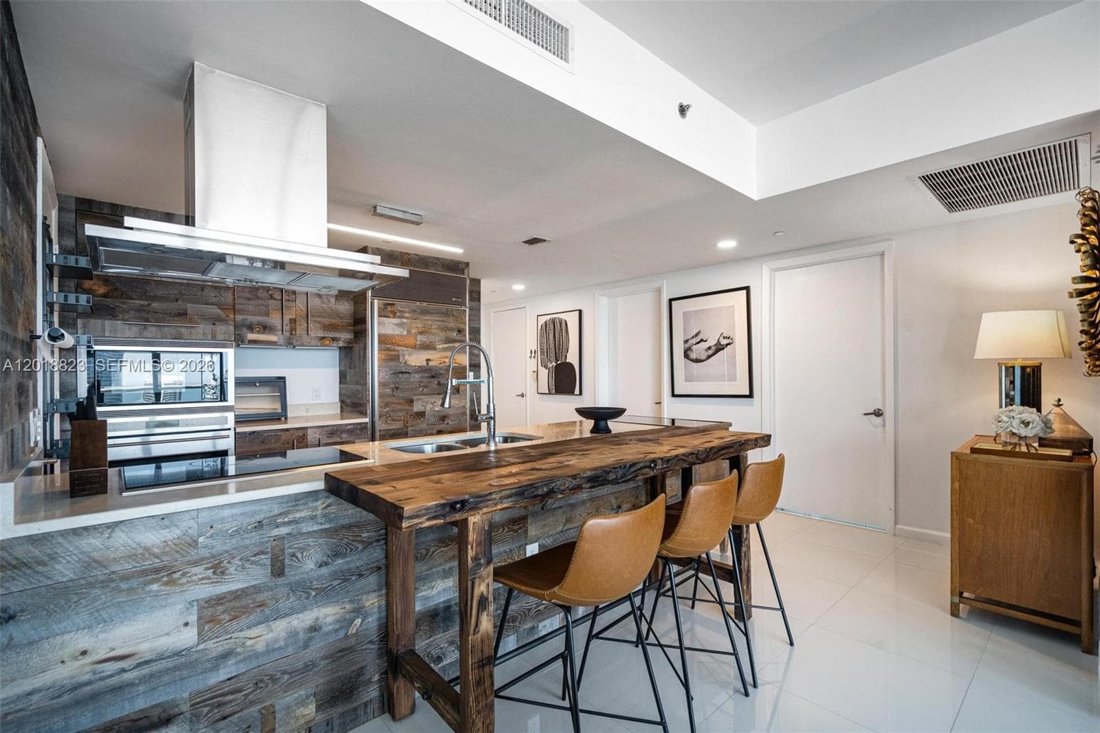 495 Brickell Ave 4911 photo 9