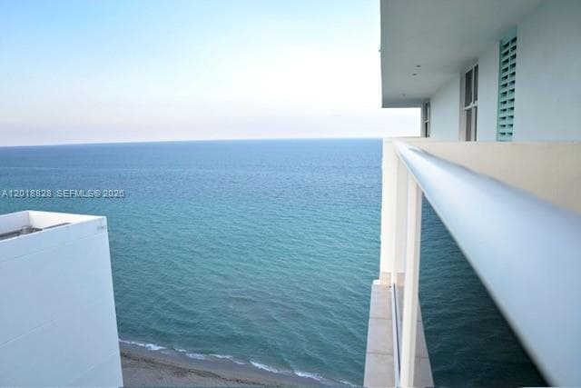 3725 Ocean Dr PH03 photo 6