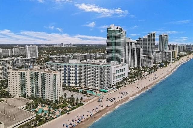 3725 Ocean Dr PH03 photo 3