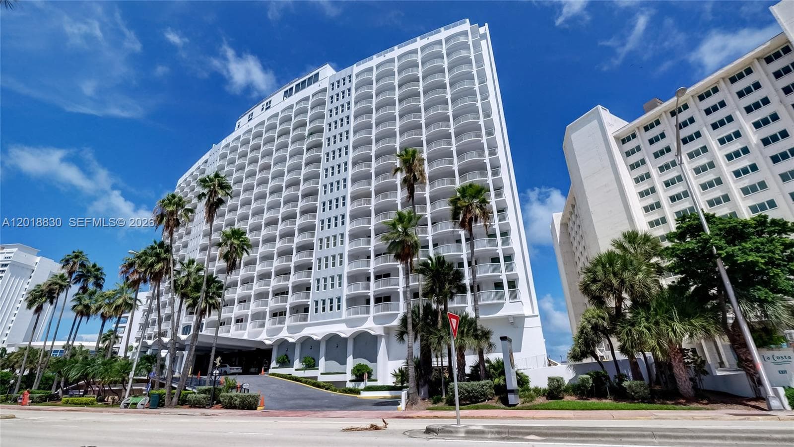 5401 Collins Ave 1126 photo 1