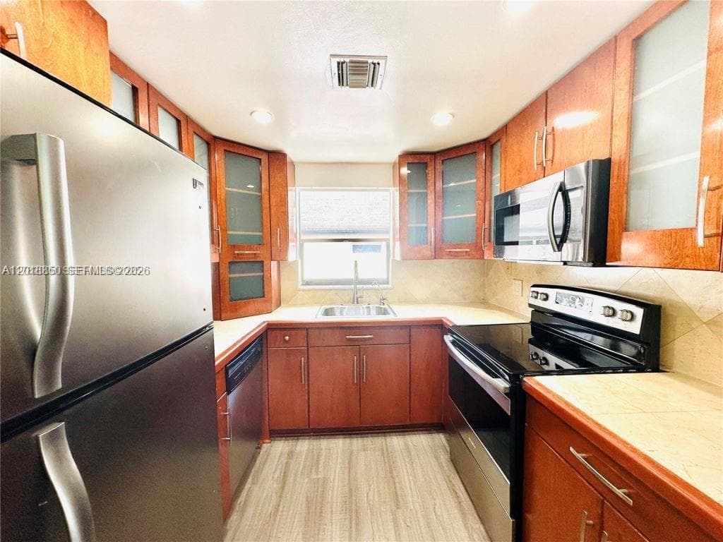 3751 170th St 2 photo 5