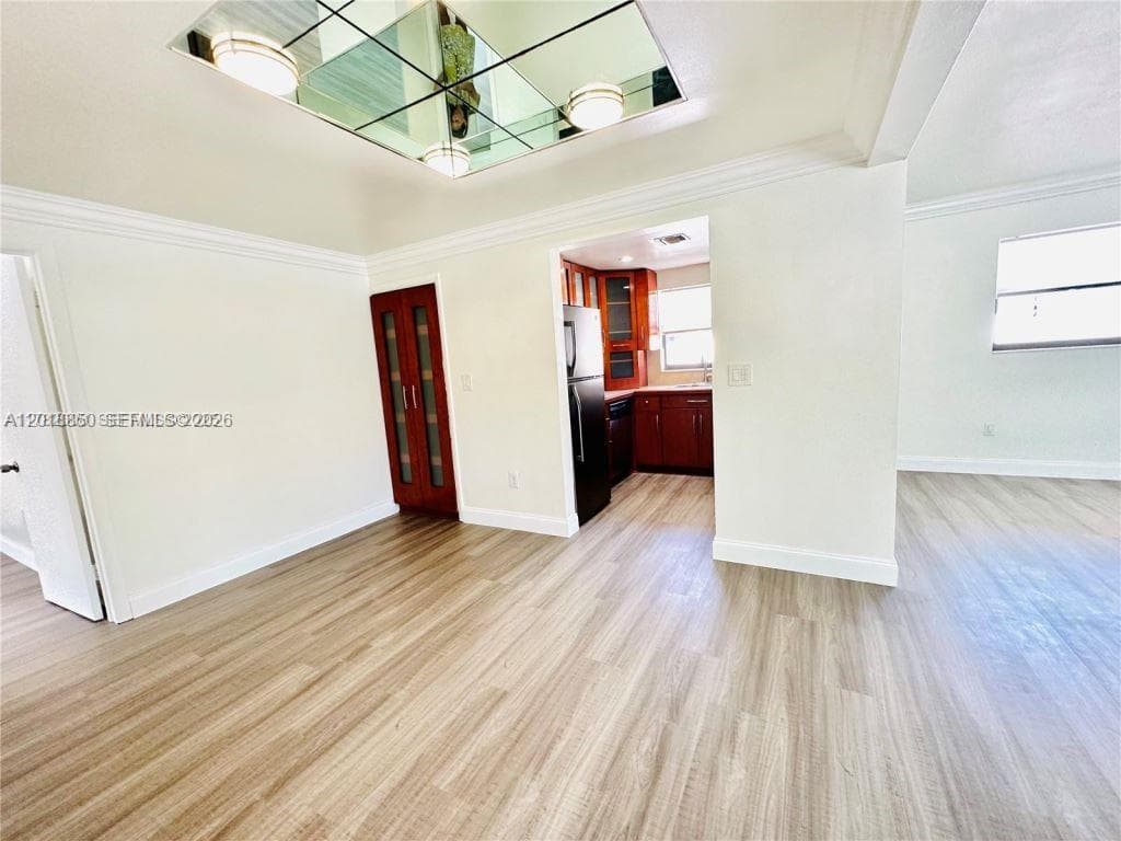 3751 170th St 2 photo 4