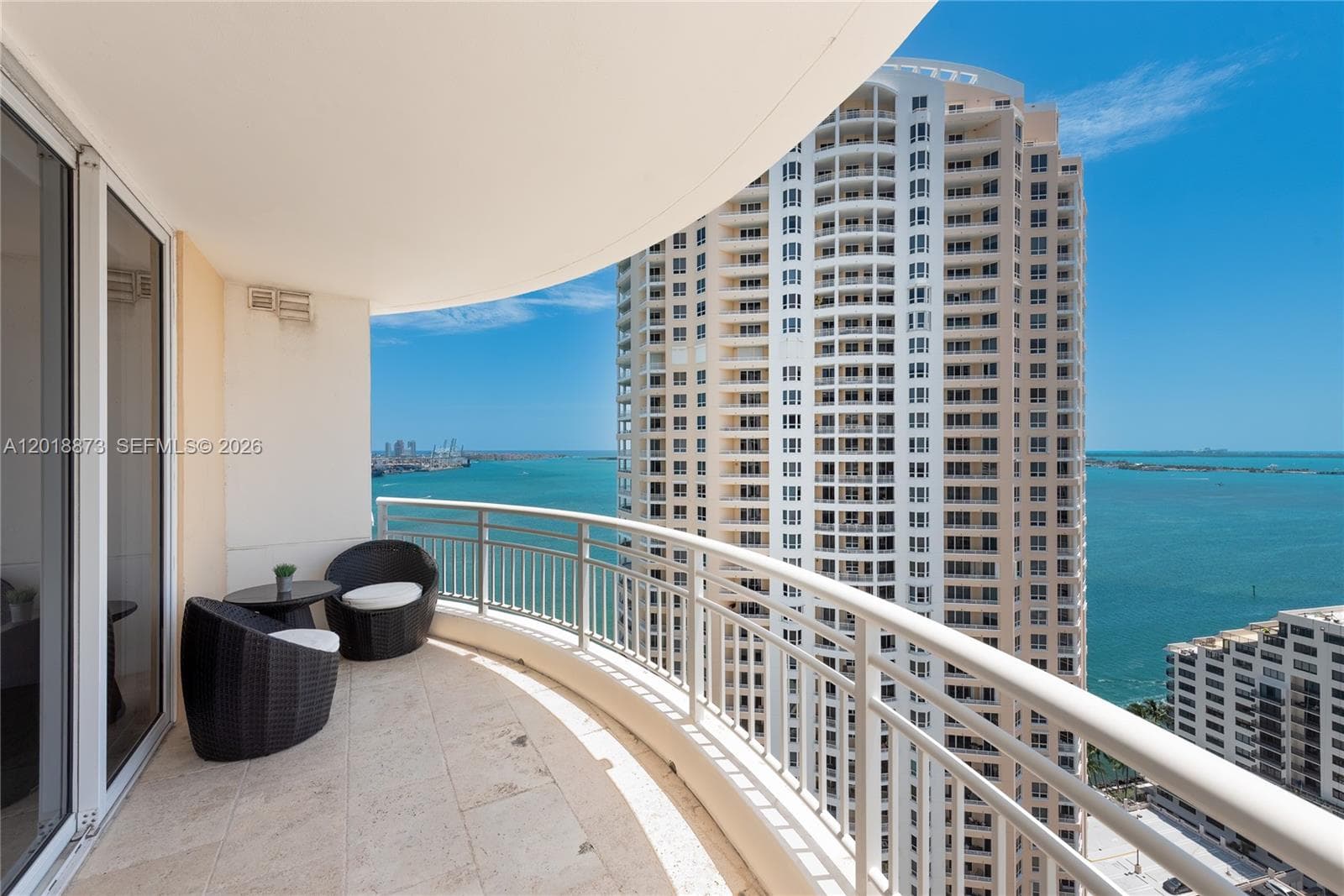 848 Brickell Key Dr 2703 photo 1