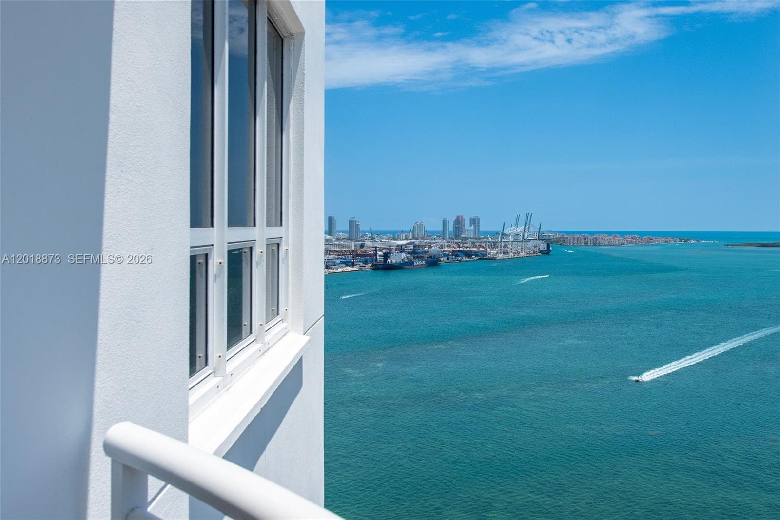 848 Brickell Key Dr 2703 photo 5