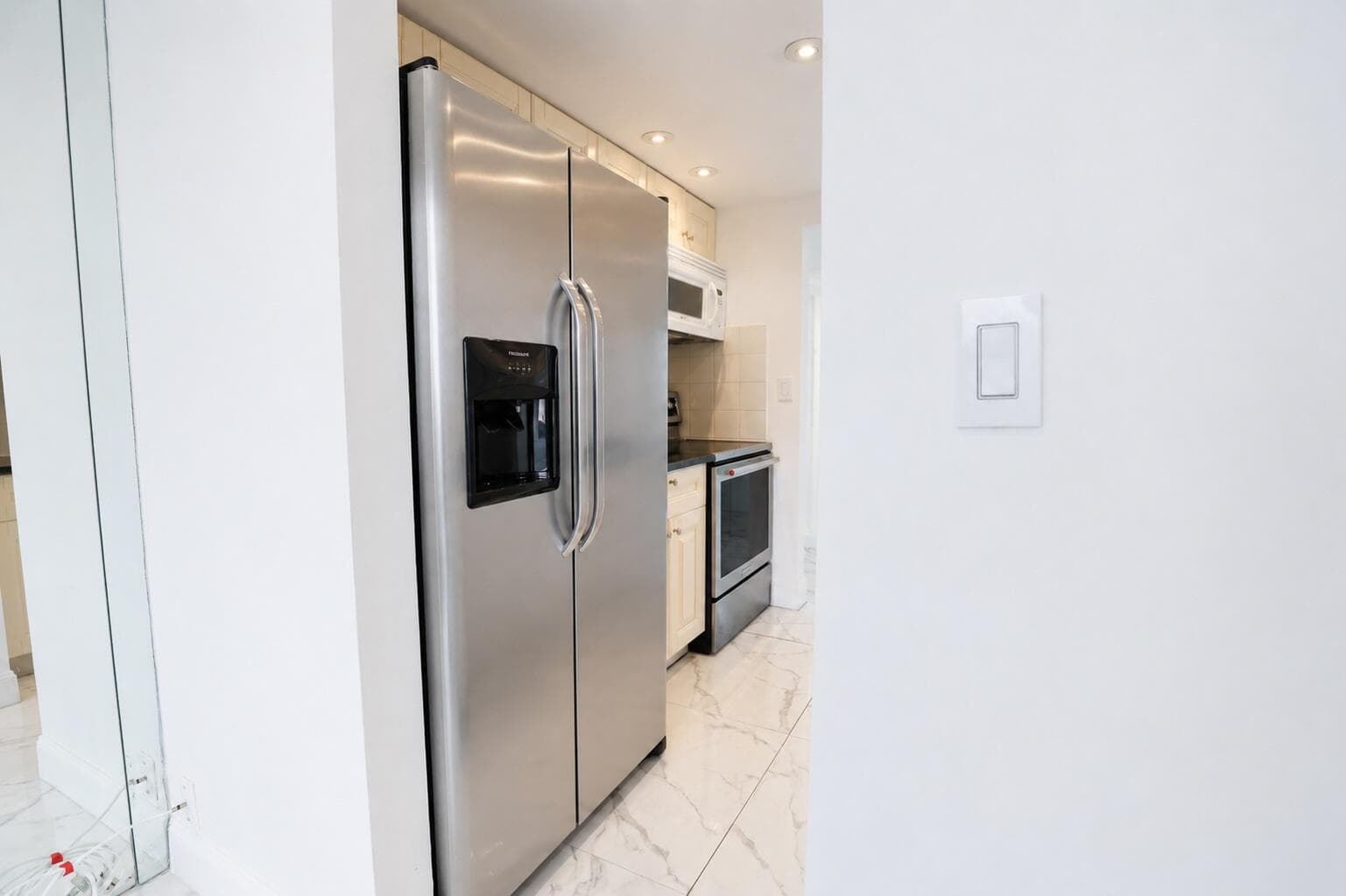 101 Briny Avenue 401 photo 15