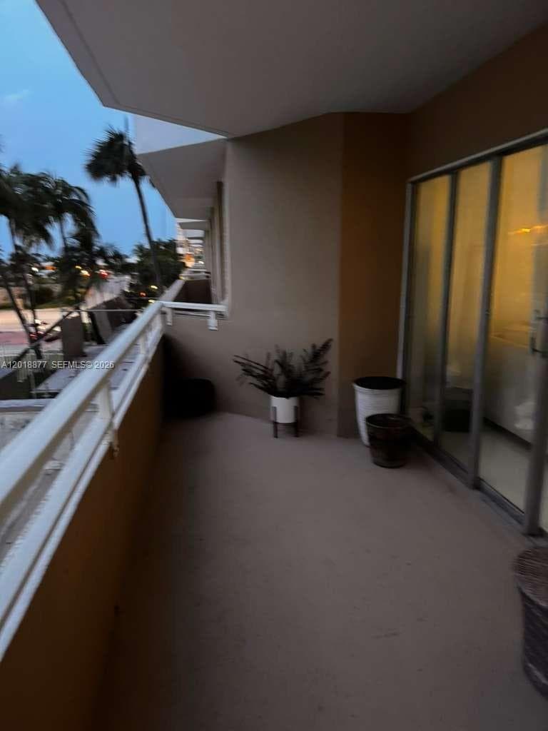 1985 Ocean Dr 2B photo 18