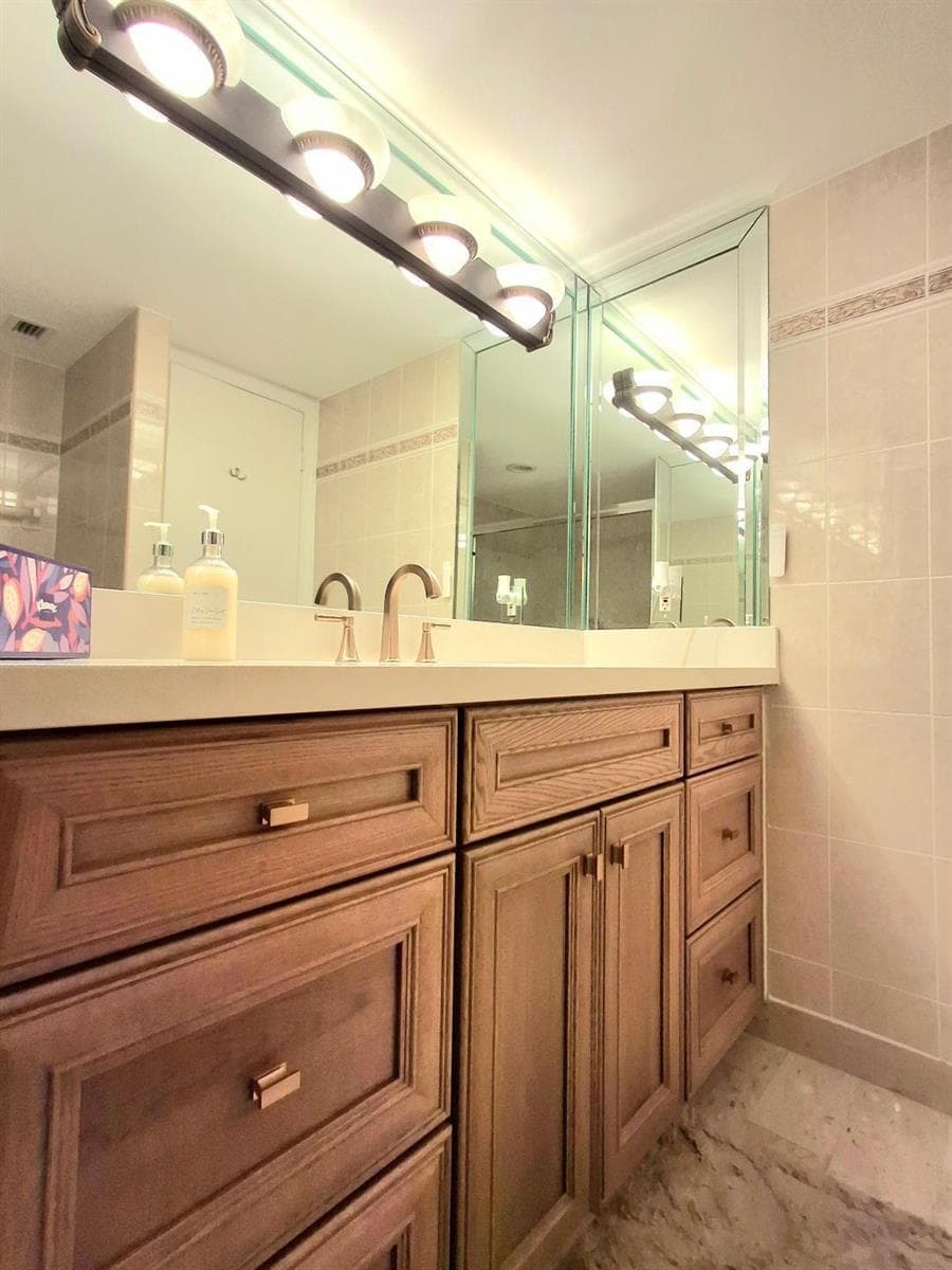 1340 S Ocean Boulevard 1808 photo 23