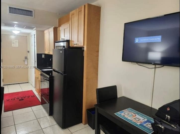 19201 Collins Ave 1028 photo 7