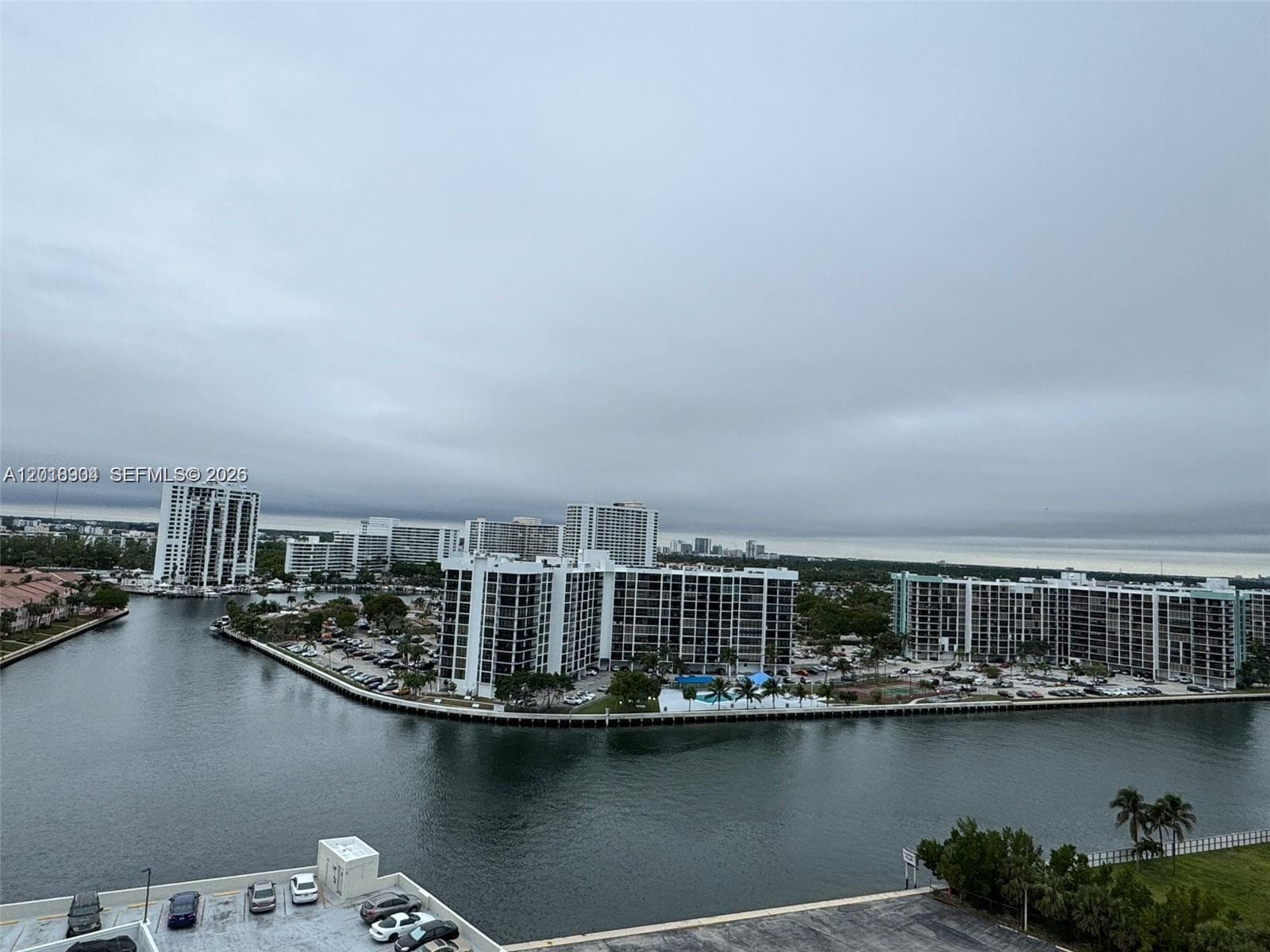 3800 Ocean Dr 1423 photo 17