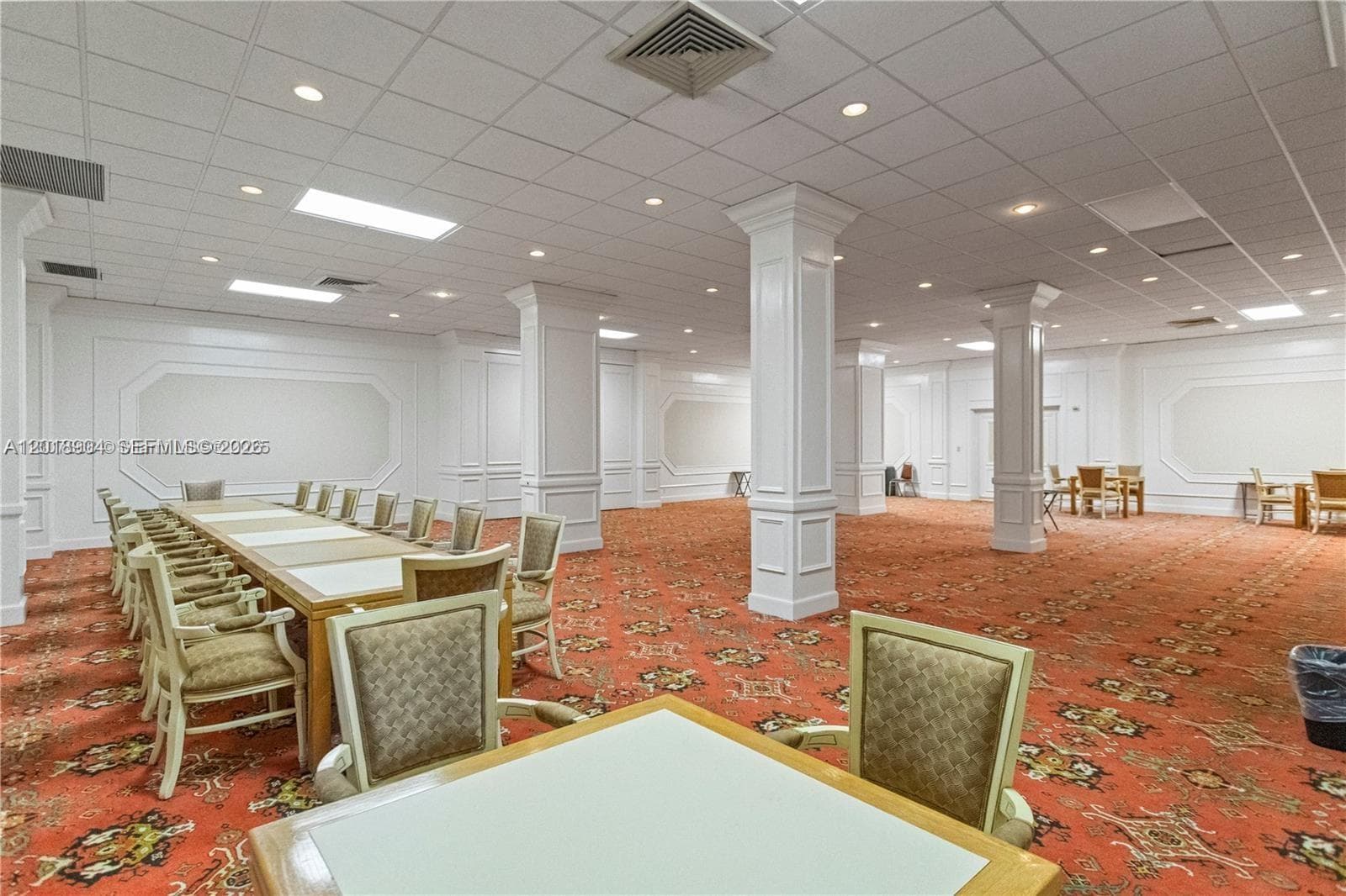 3800 Ocean Dr 1423 photo 22