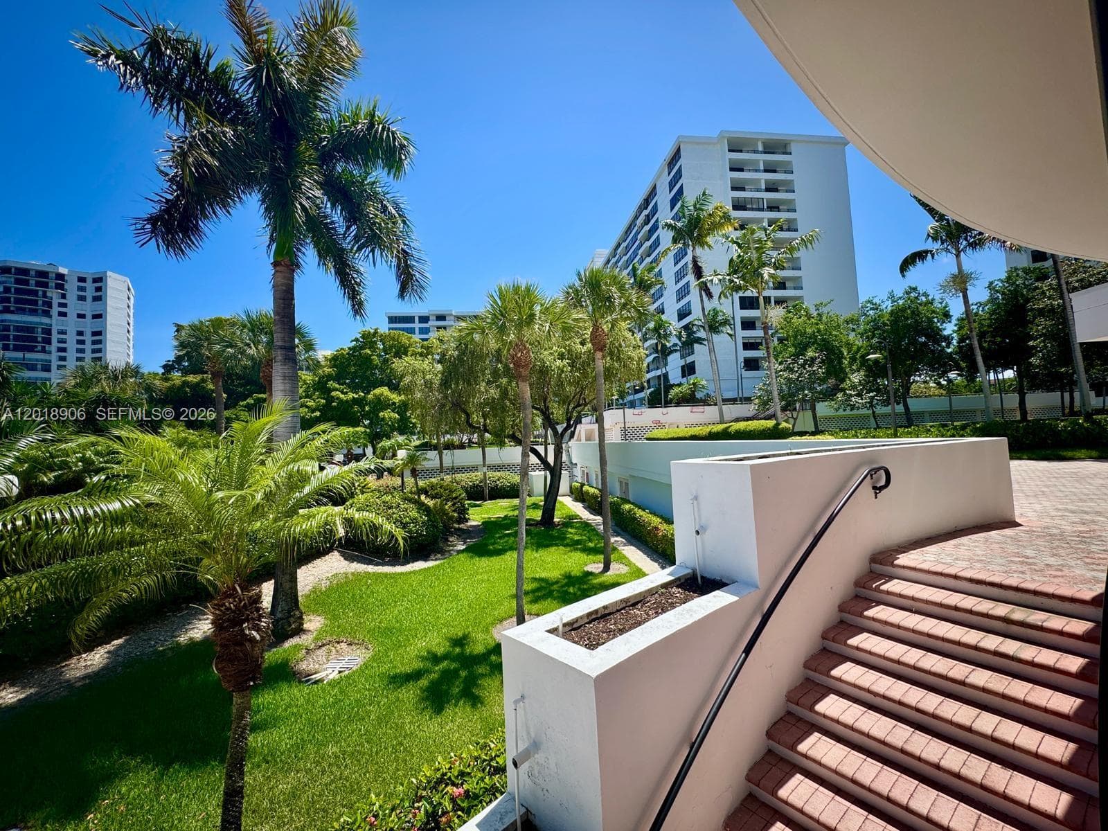 600 Three Islands Blvd 920 photo 25