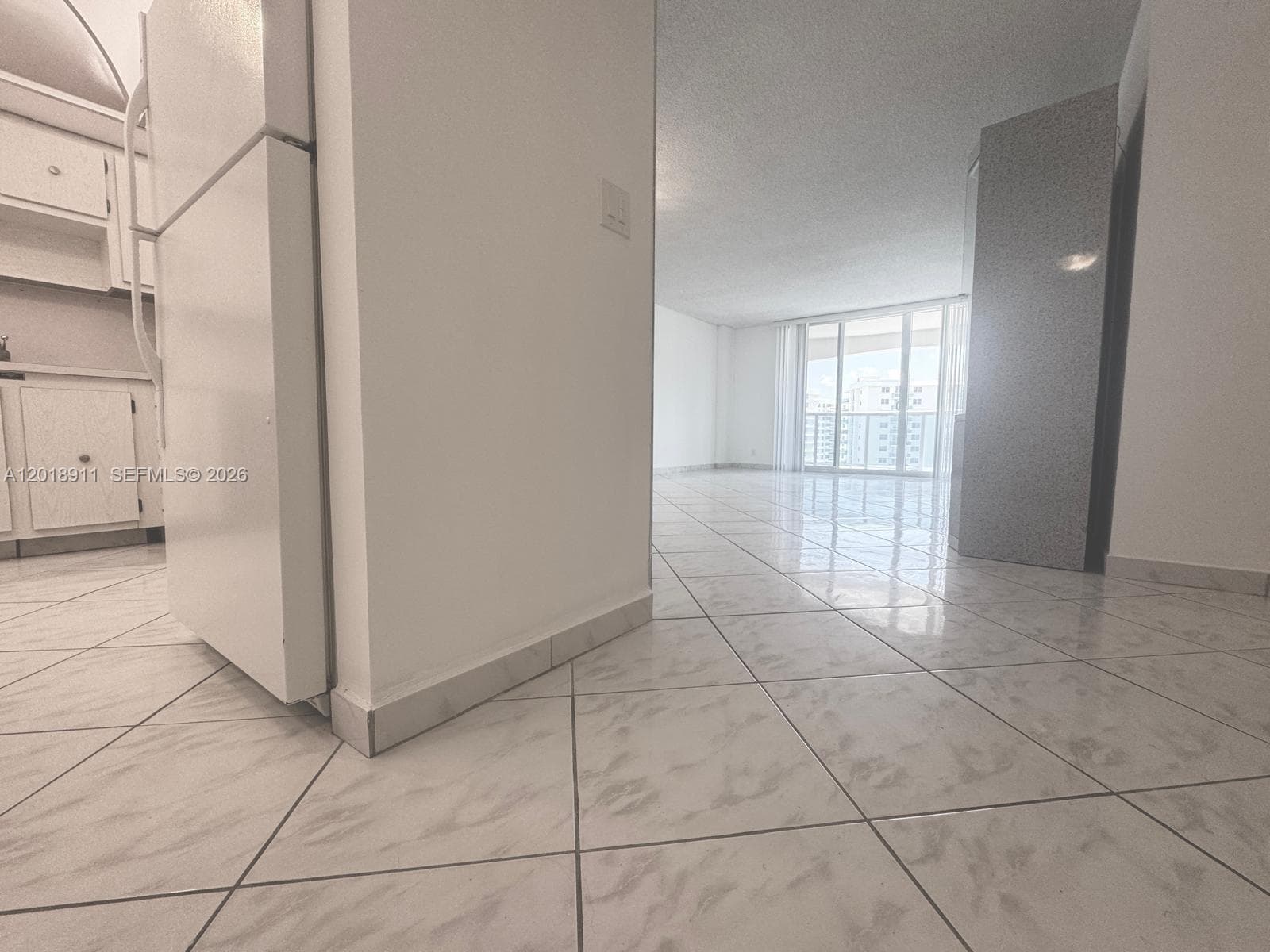 3800 Ocean Dr 1114 photo 9