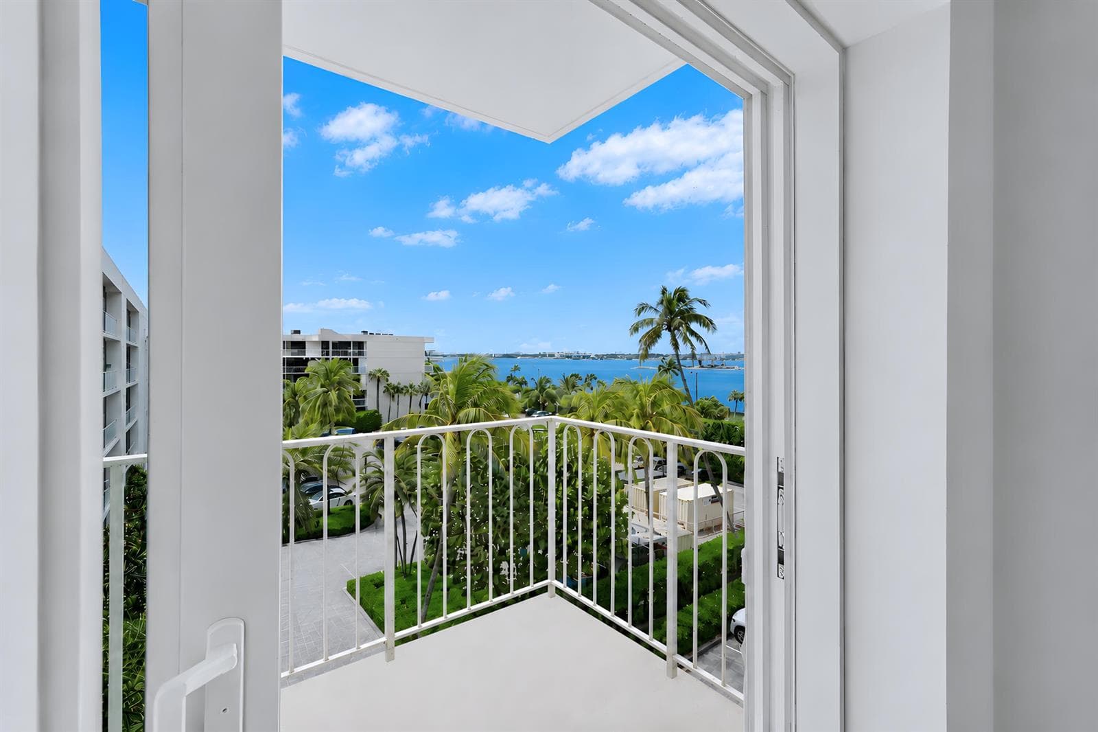 3230 S Ocean Boulevard E-410 photo 13