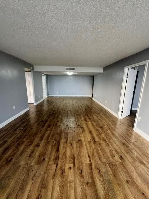 5600 N Flagler Drive 1502 photo 9