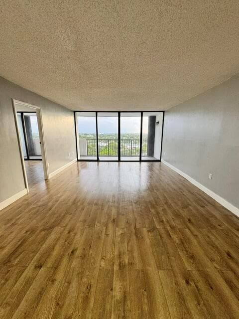 5600 N Flagler Drive 1502 photo 8