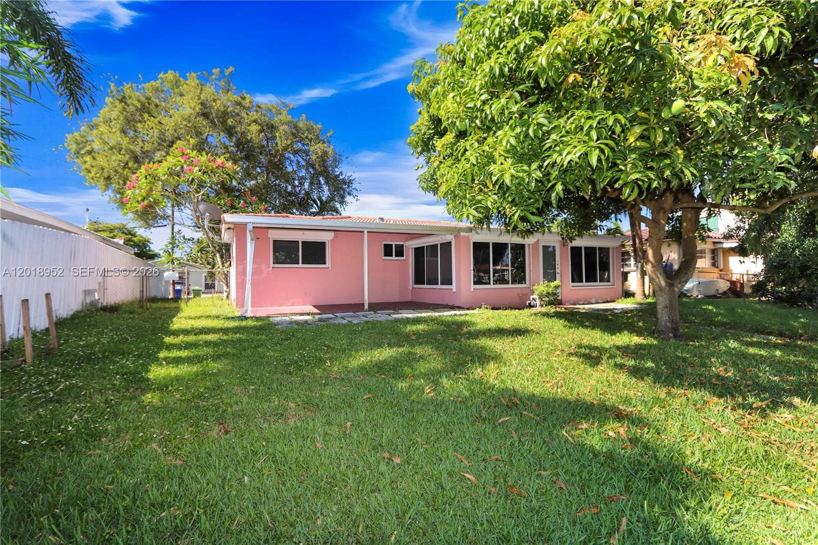 917 Mandarin Isle 4
