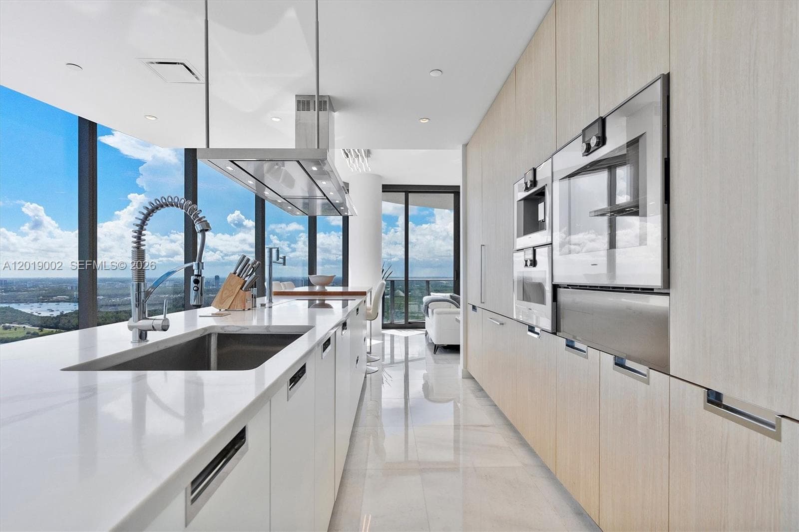 15701 Collins Ave 3605 photo 19