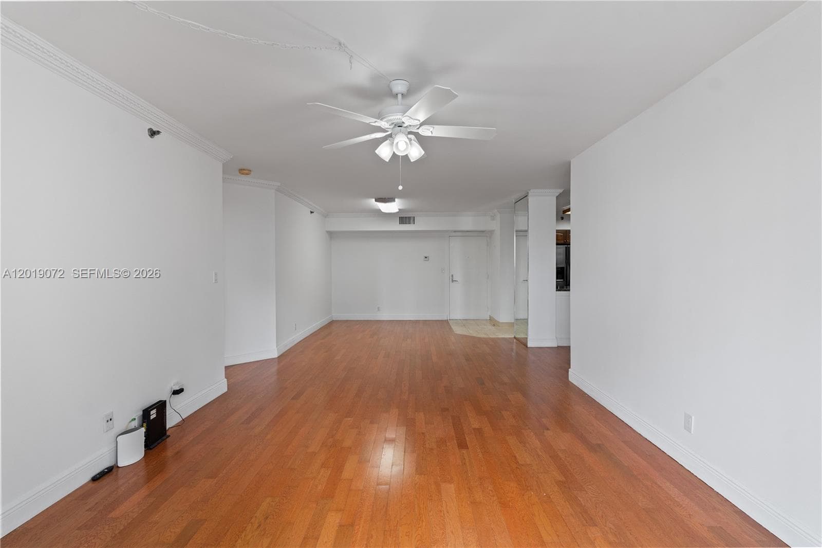 3600 Mystic Pointe Dr 310 photo 7