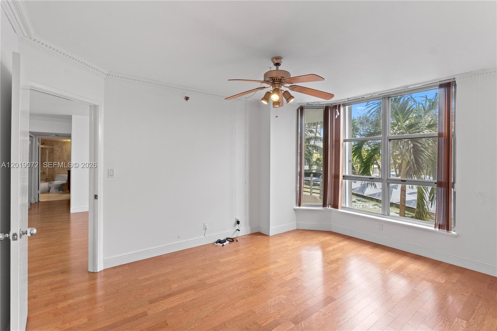 3600 Mystic Pointe Dr 310 photo 10