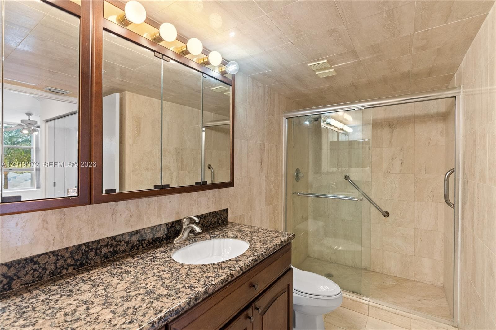 3600 Mystic Pointe Dr 310 photo 14