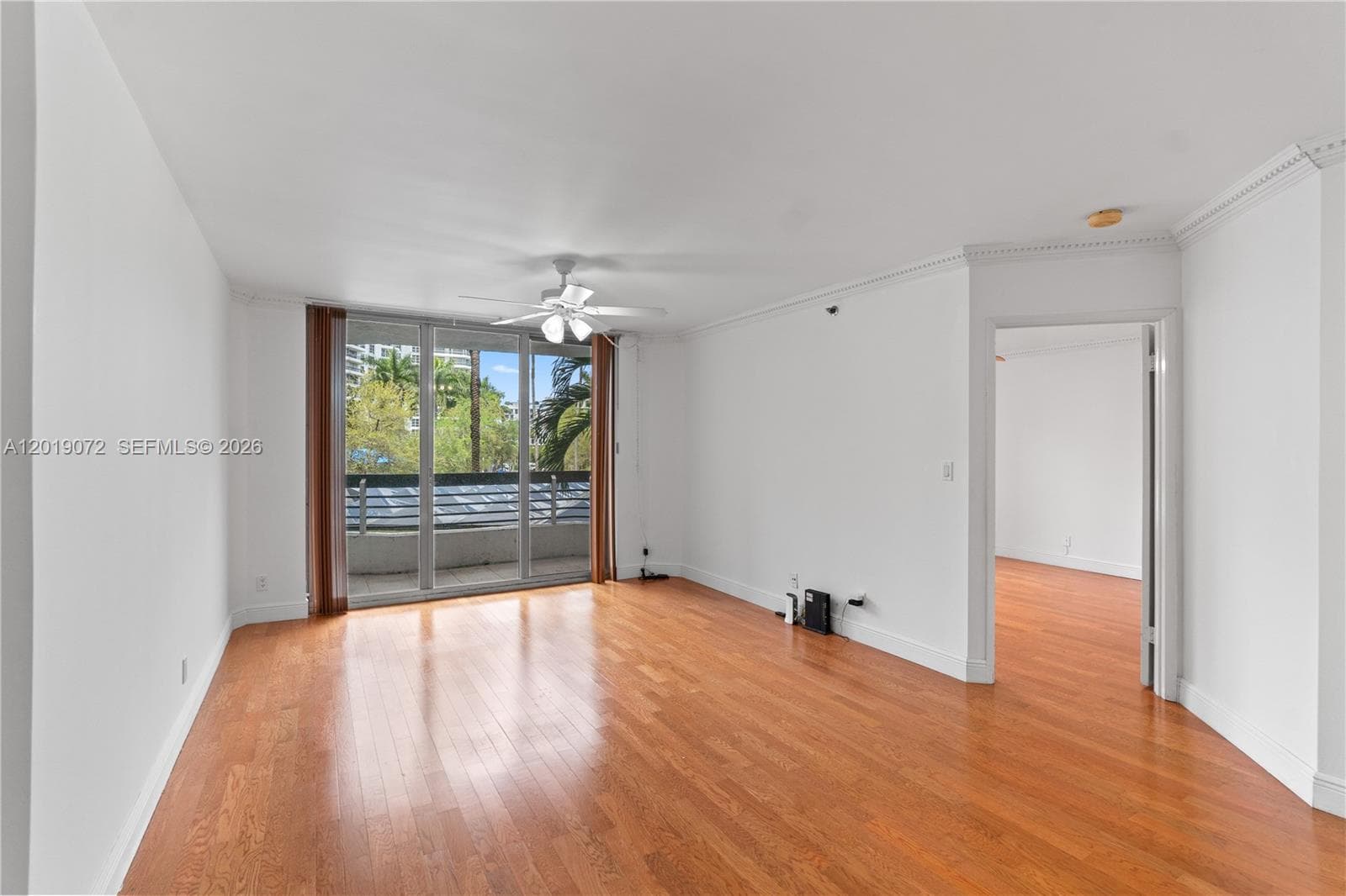3600 Mystic Pointe Dr 310 photo 8