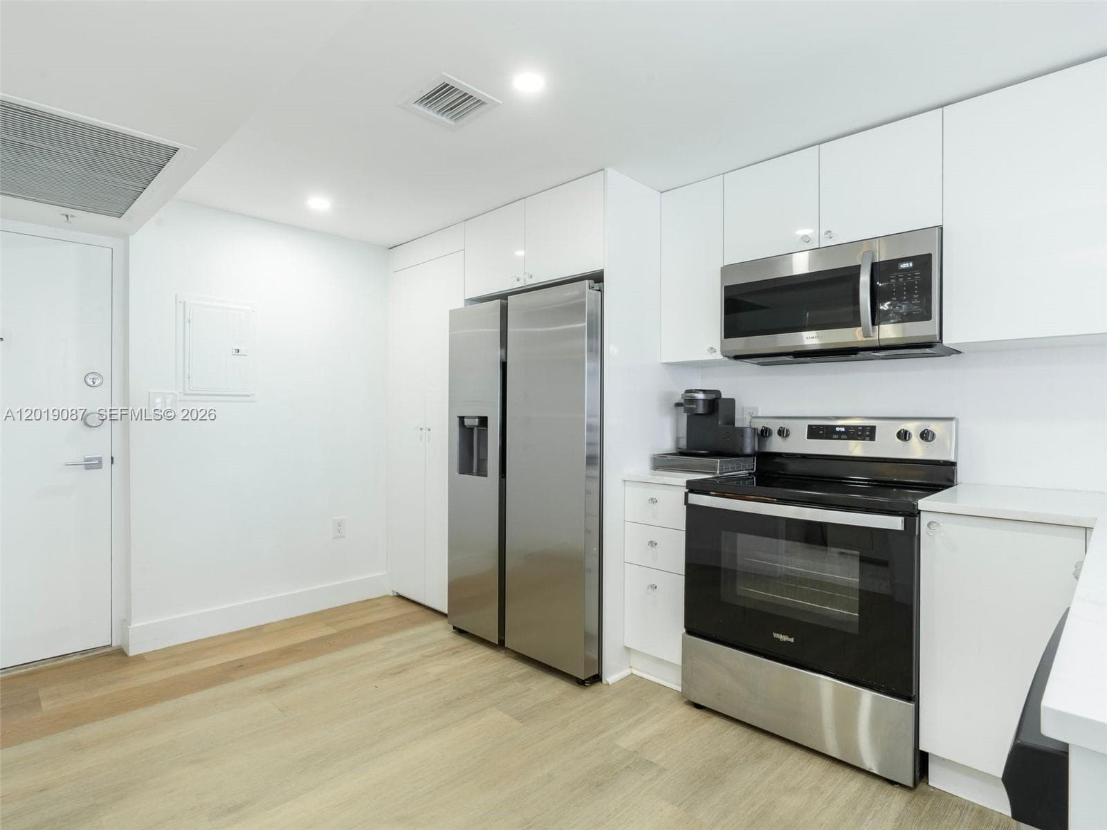 10275 Collins Ave 1502 photo 12