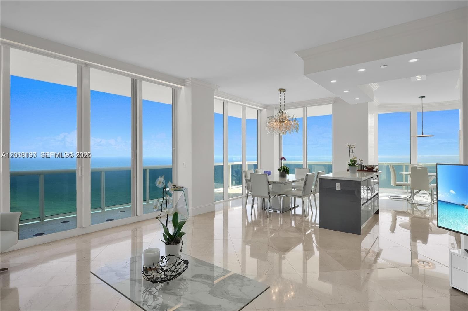 4779 Collins Ave PH 4301 photo 5