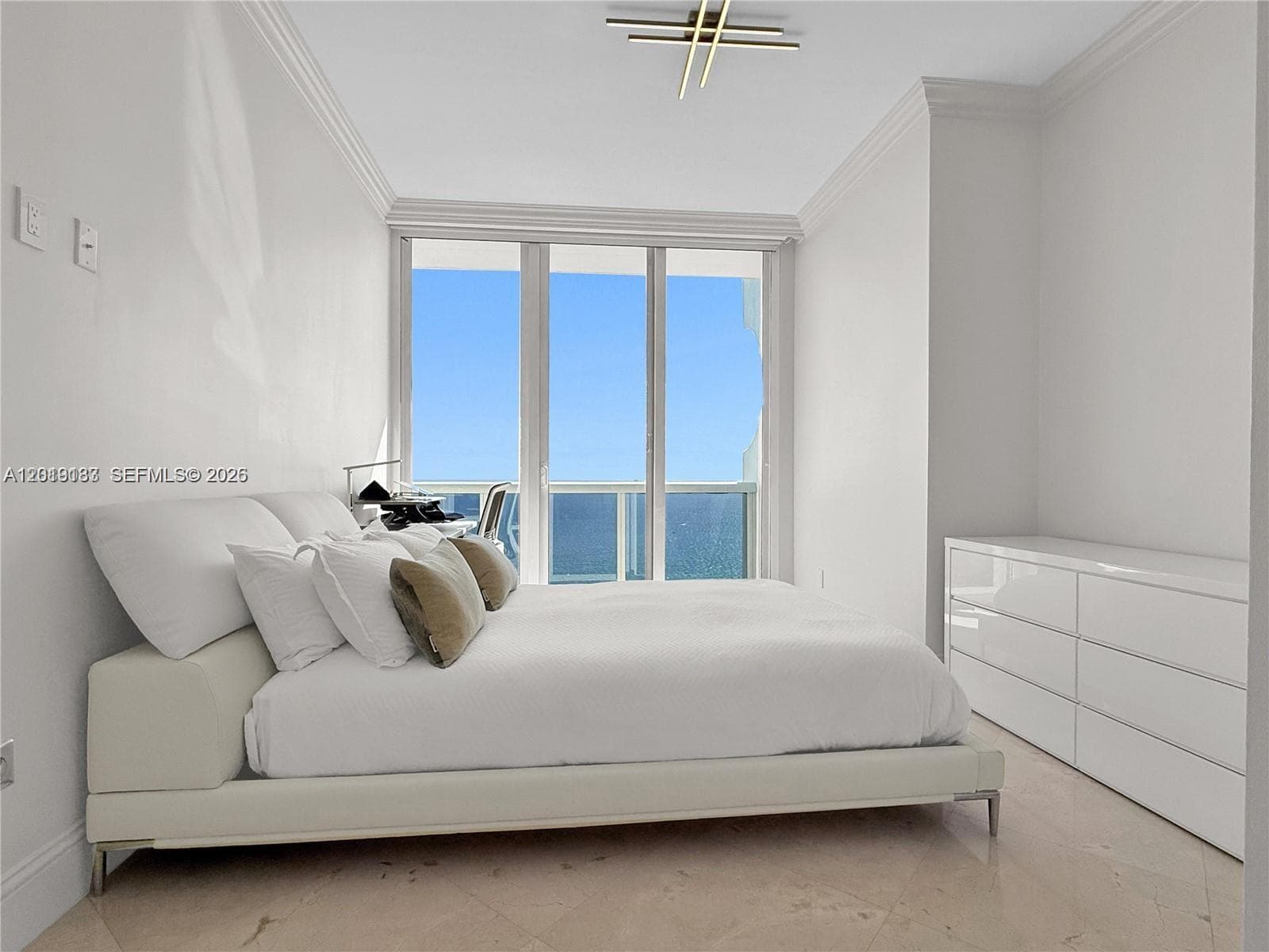 4779 Collins Ave PH 4301 photo 20