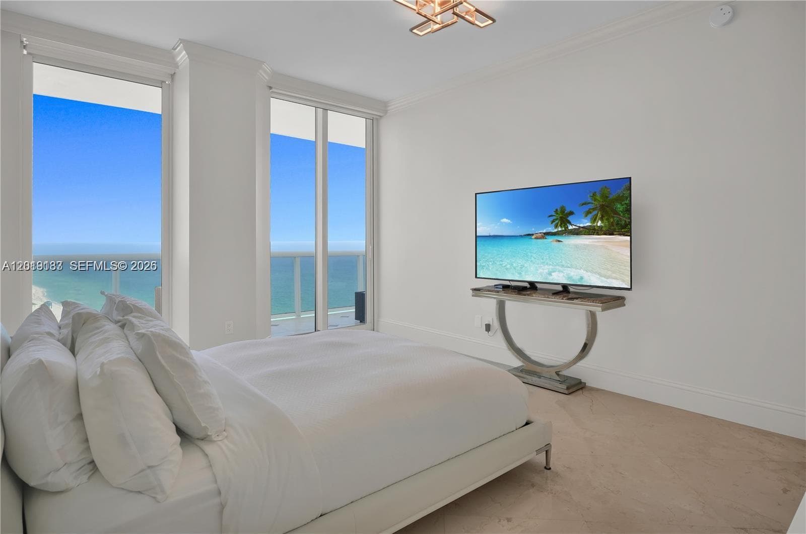 4779 Collins Ave PH 4301 photo 18